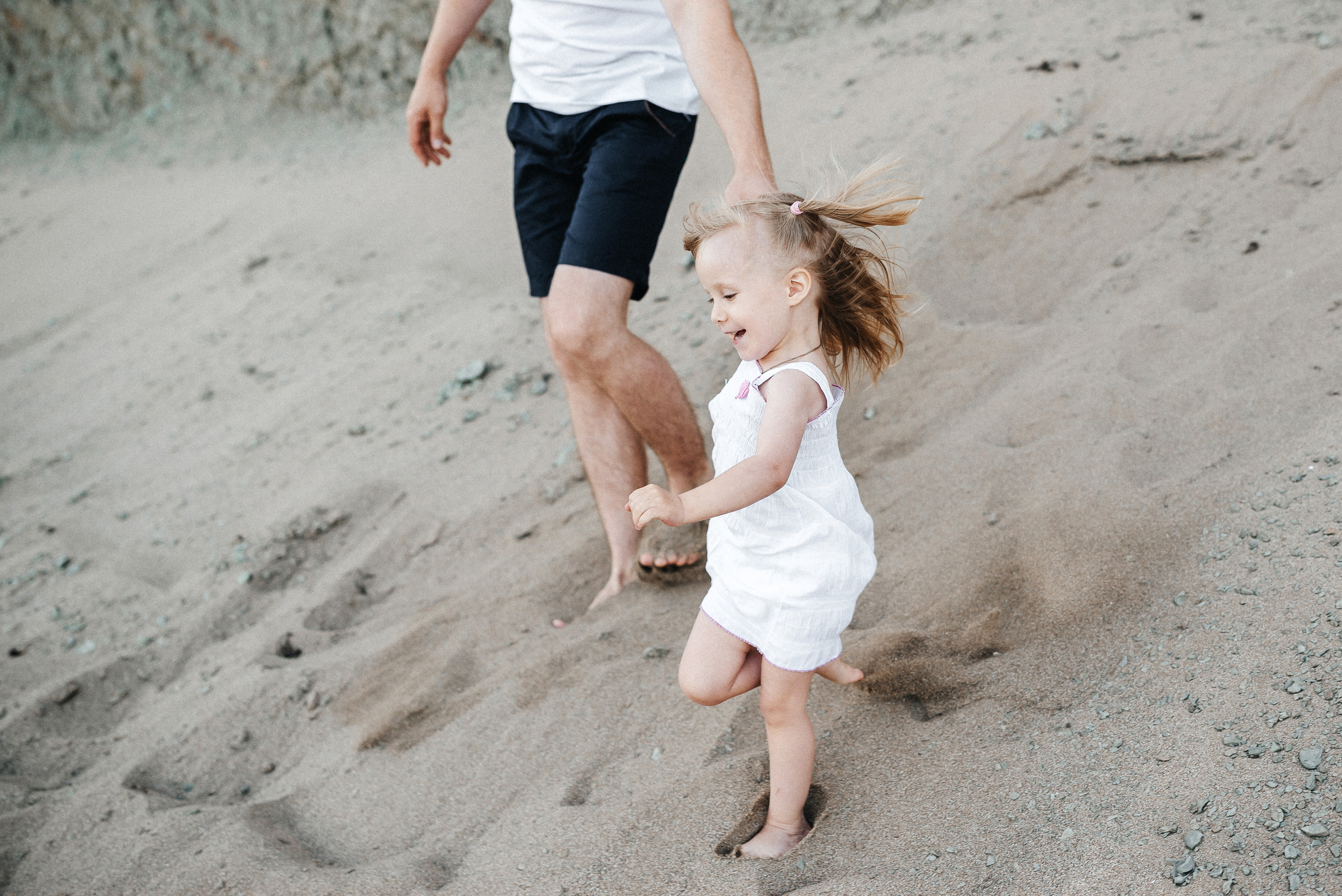 Кира с мамой и папой :)