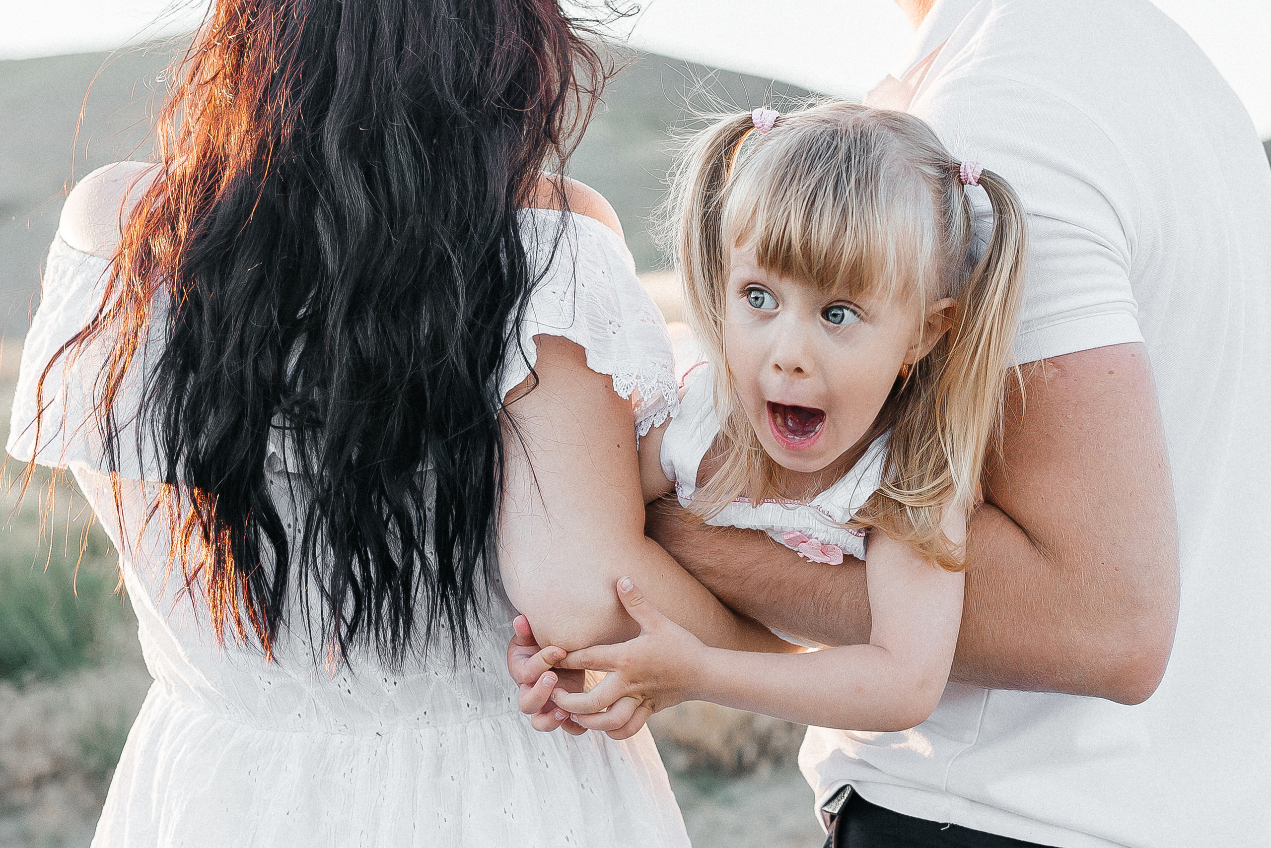 Кира с мамой и папой :)