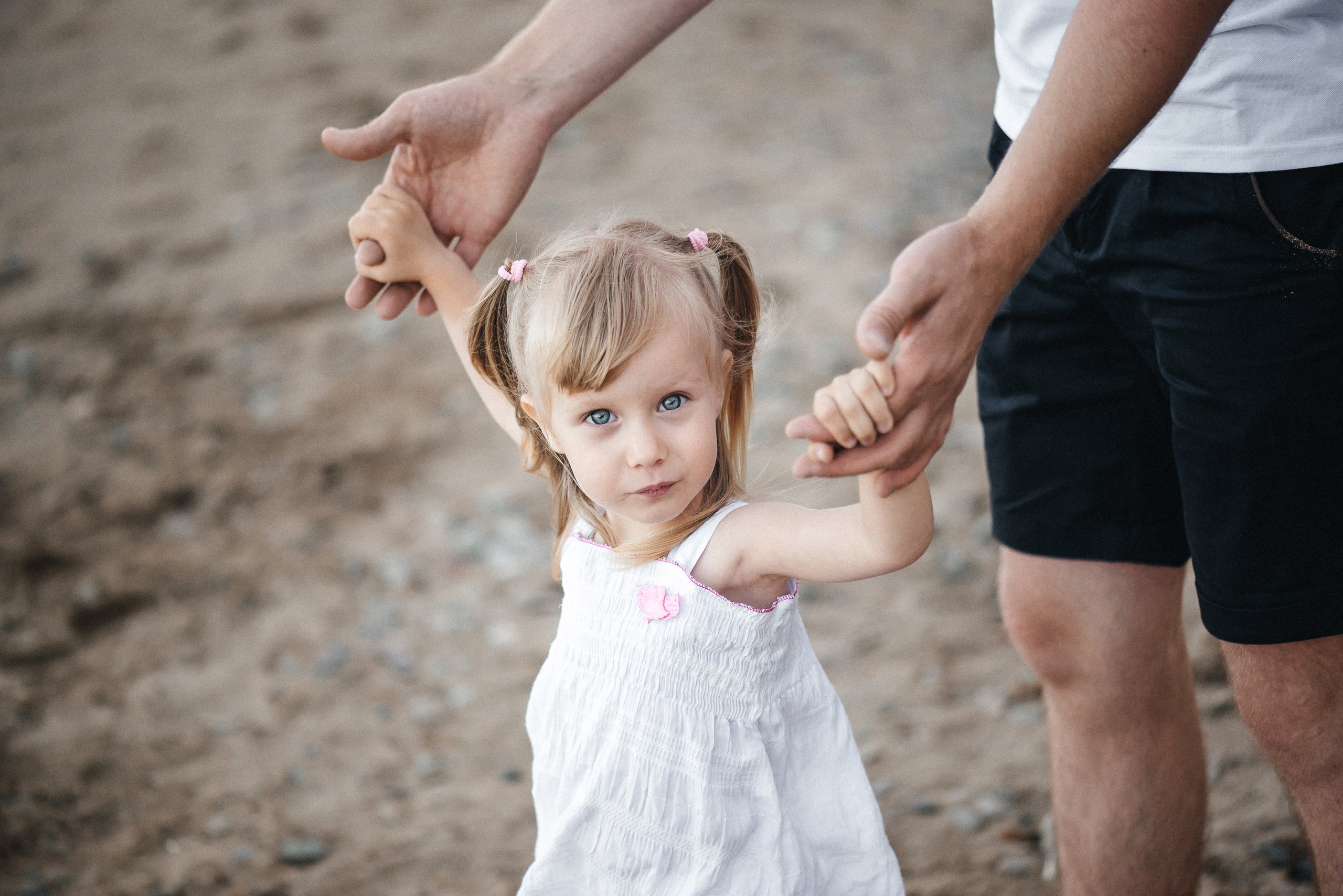 Кира с мамой и папой :)