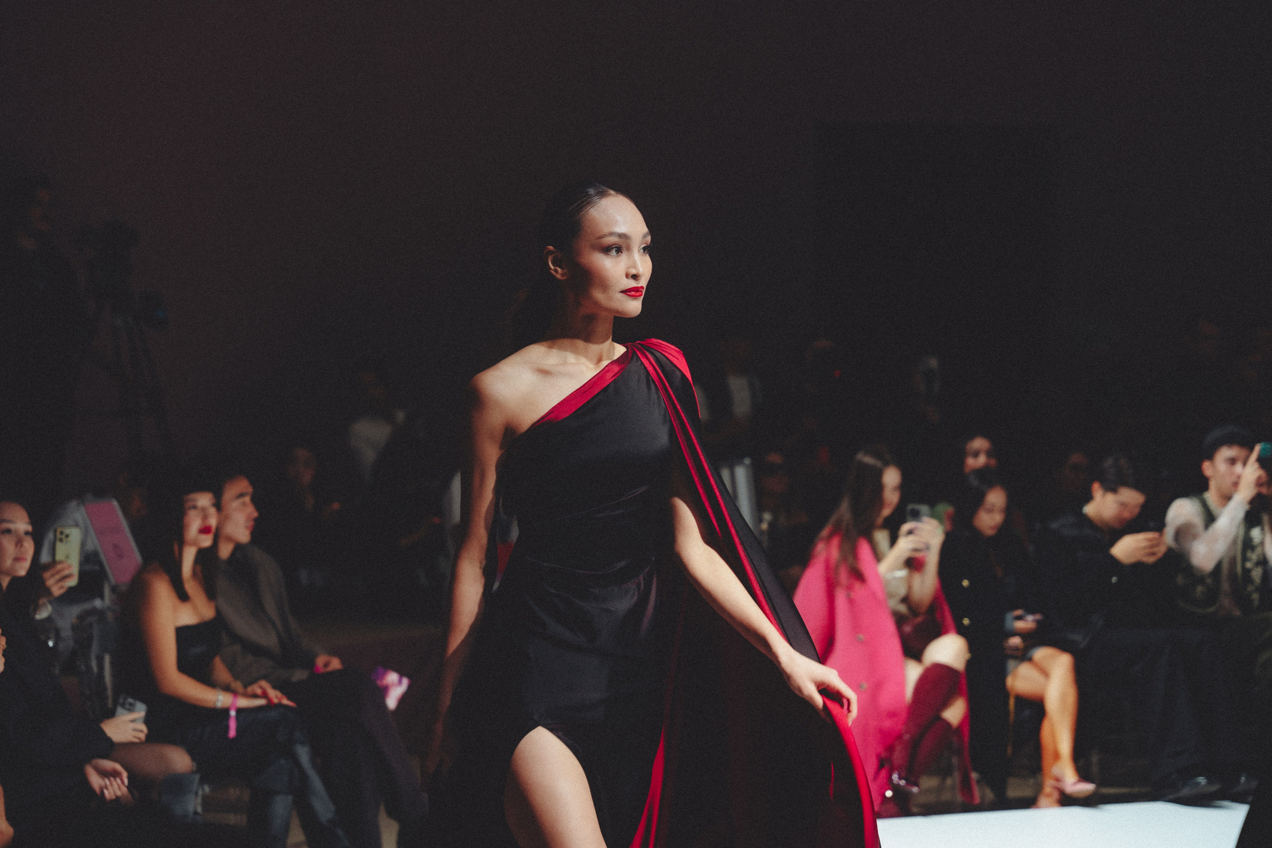 VISA FASHION WEEK ALMATY SS26 / THE PODIUM