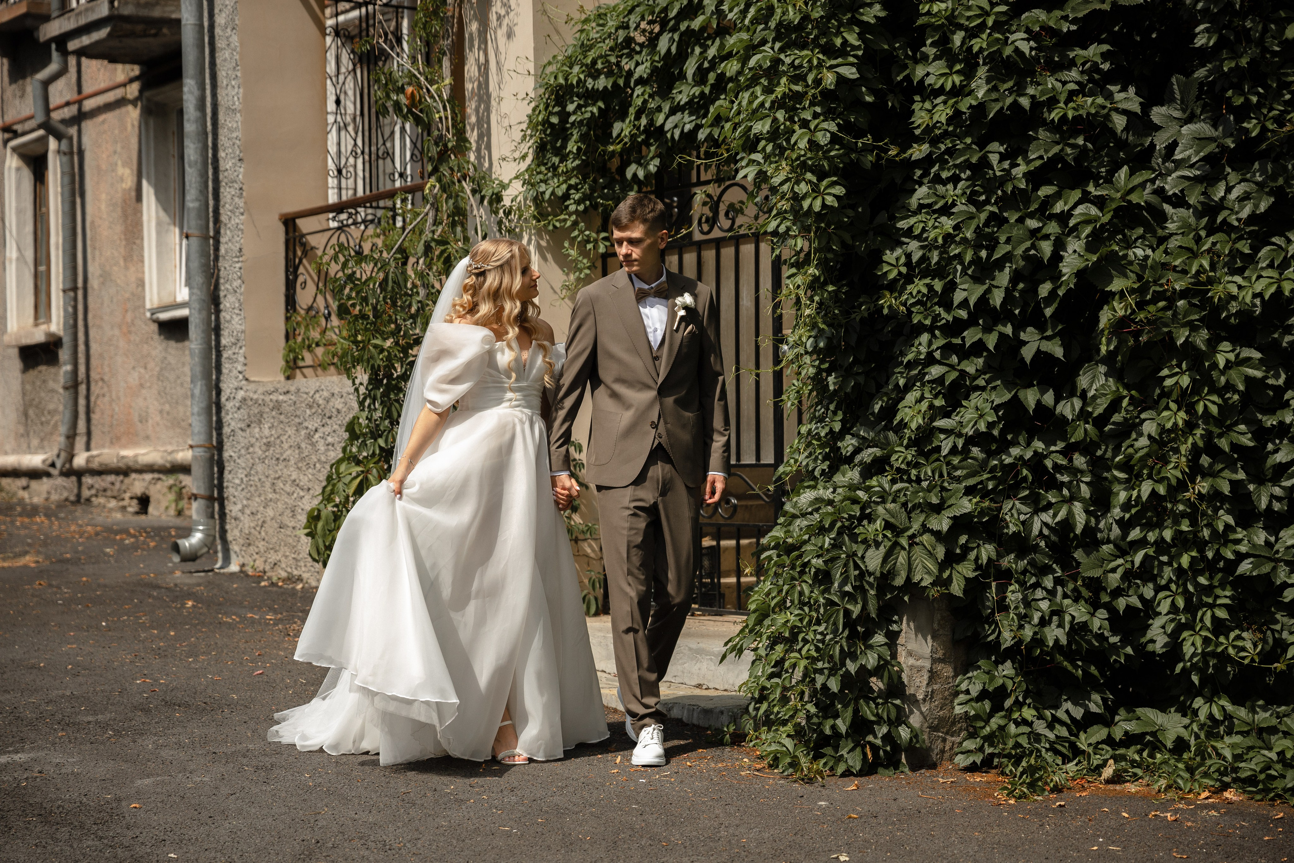 Он, она и весь день любви. Злата и Никита. Свадебный и семейный фотограф в Екатеринбурге Катя Буряк