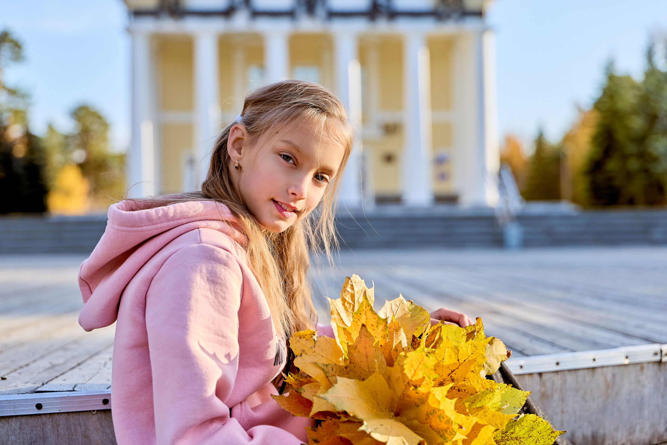 Школьная фотосессия Золотая Осень Дзержинск, фото православного фотографа Николая Голованова