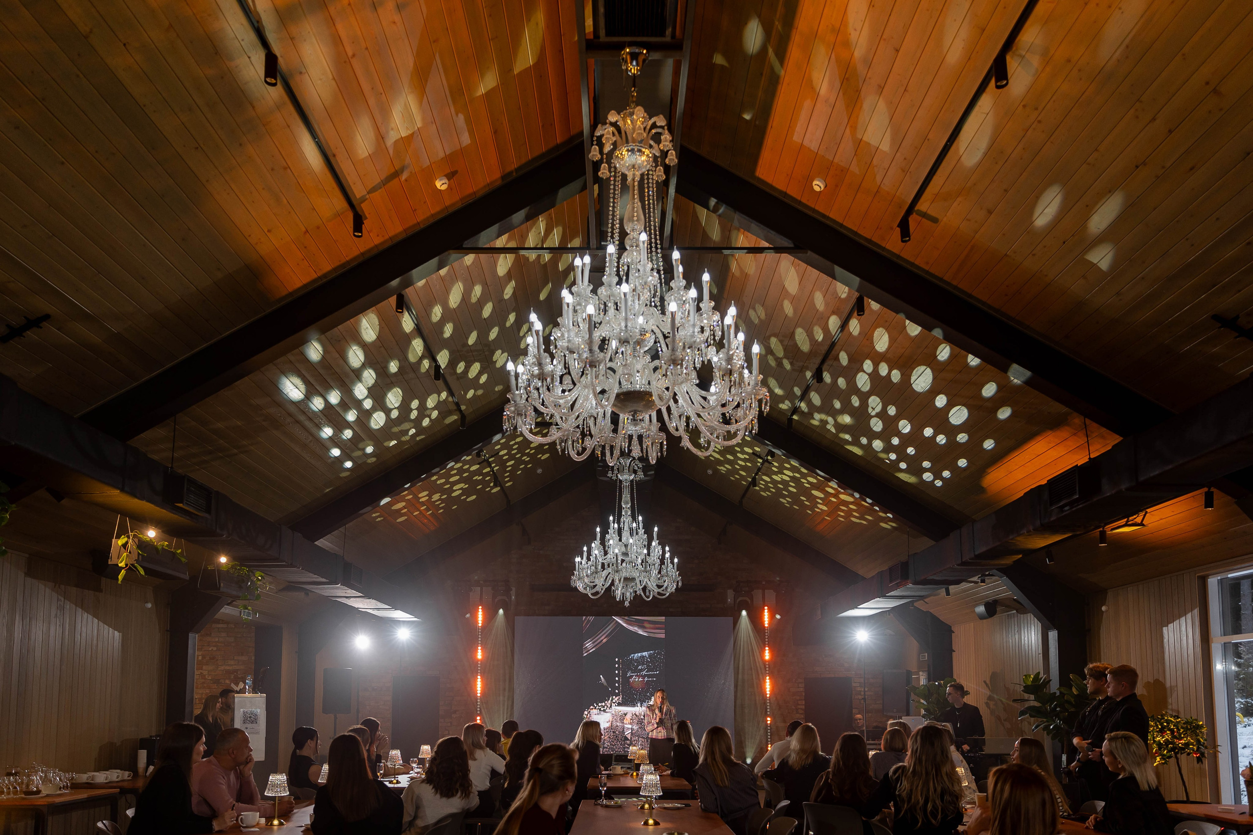 Романов лес. Презентация площадки. Э Т О М Ы