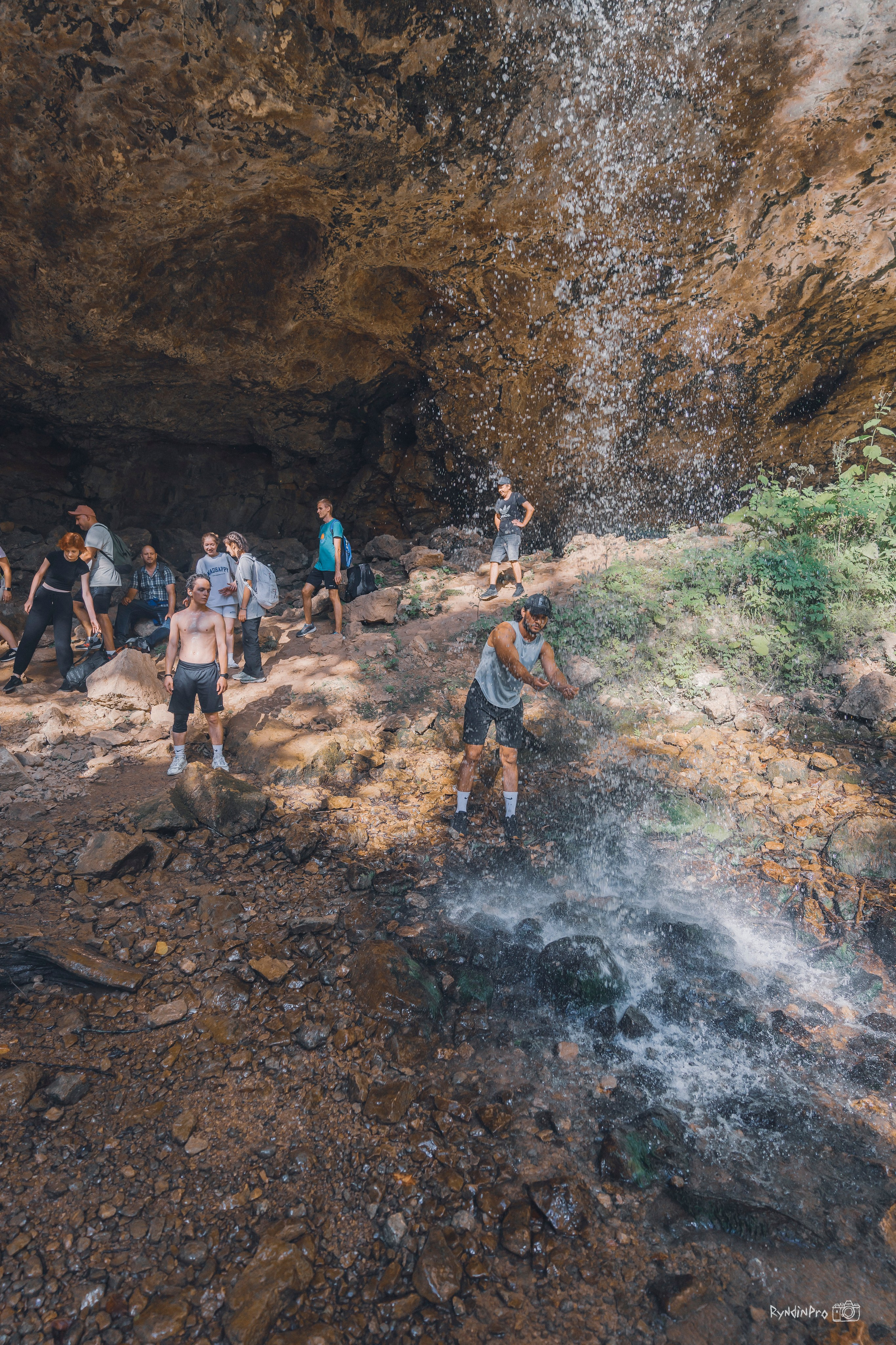 Поход на Орлиную полку + Университетский водопад с командой Мадьяр 15.08.24. Репортажный фотограф в Краснодаре Рындин Дмитрий