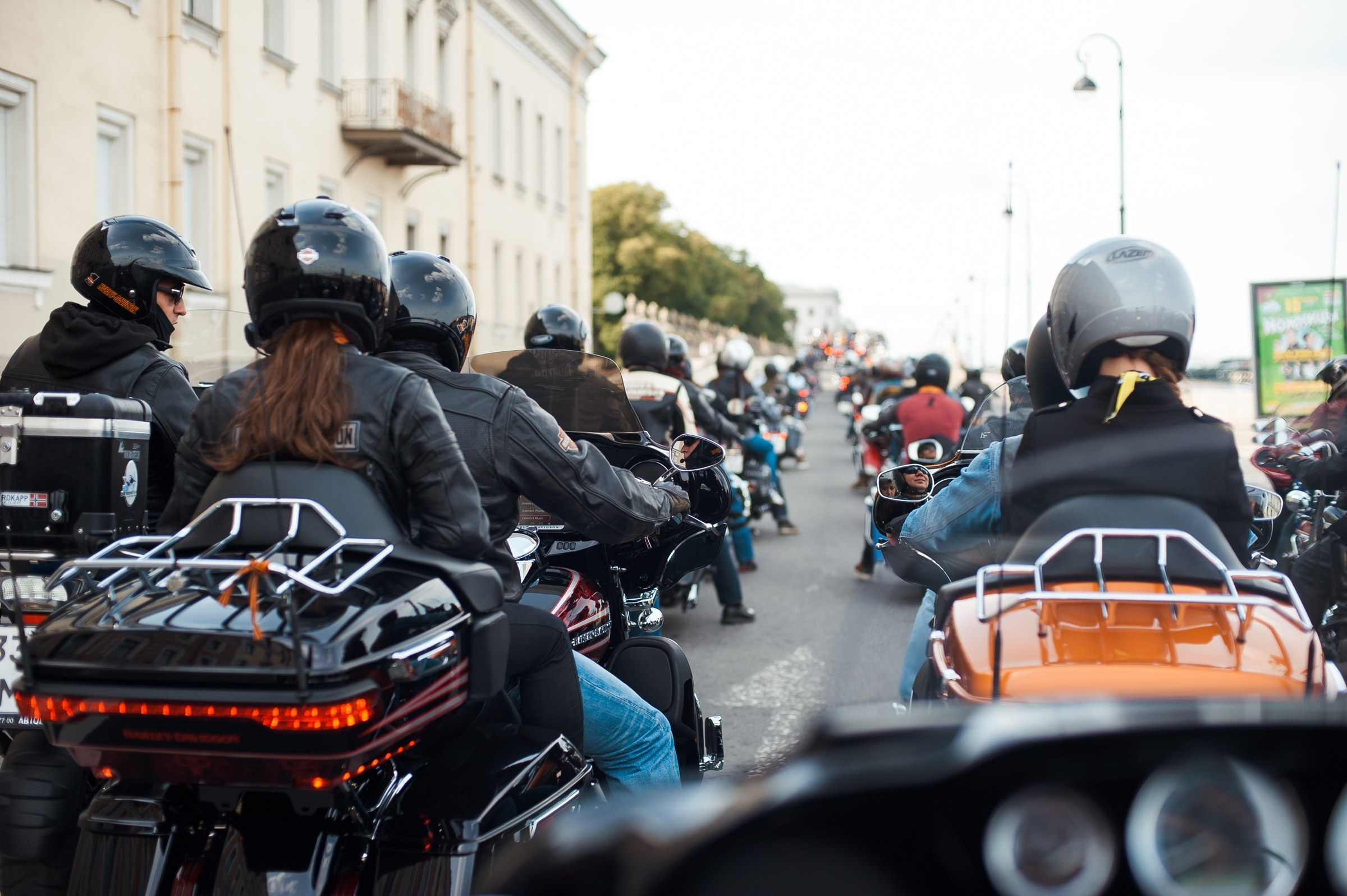 Harley-Davidson — мотопарад в Петербурге. Репортажный фотограф в Санкт-Петербурге — Эдуард Фазлетдинов
