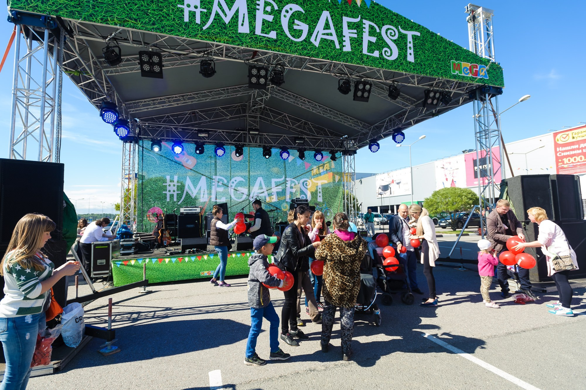Megafest — городской фестиваль. Репортажный фотограф в Санкт-Петербурге — Эдуард Фазлетдинов