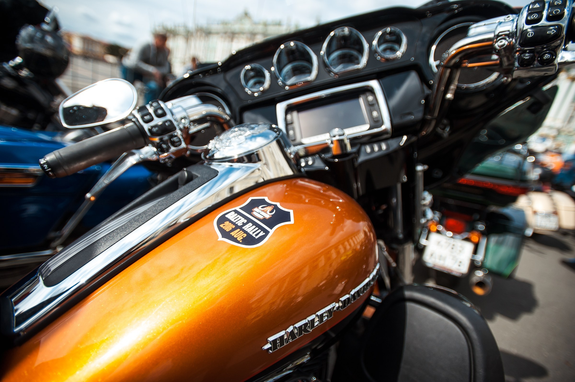 Harley-Davidson — мотопарад в Петербурге. Репортажный фотограф в Санкт-Петербурге — Эдуард Фазлетдинов