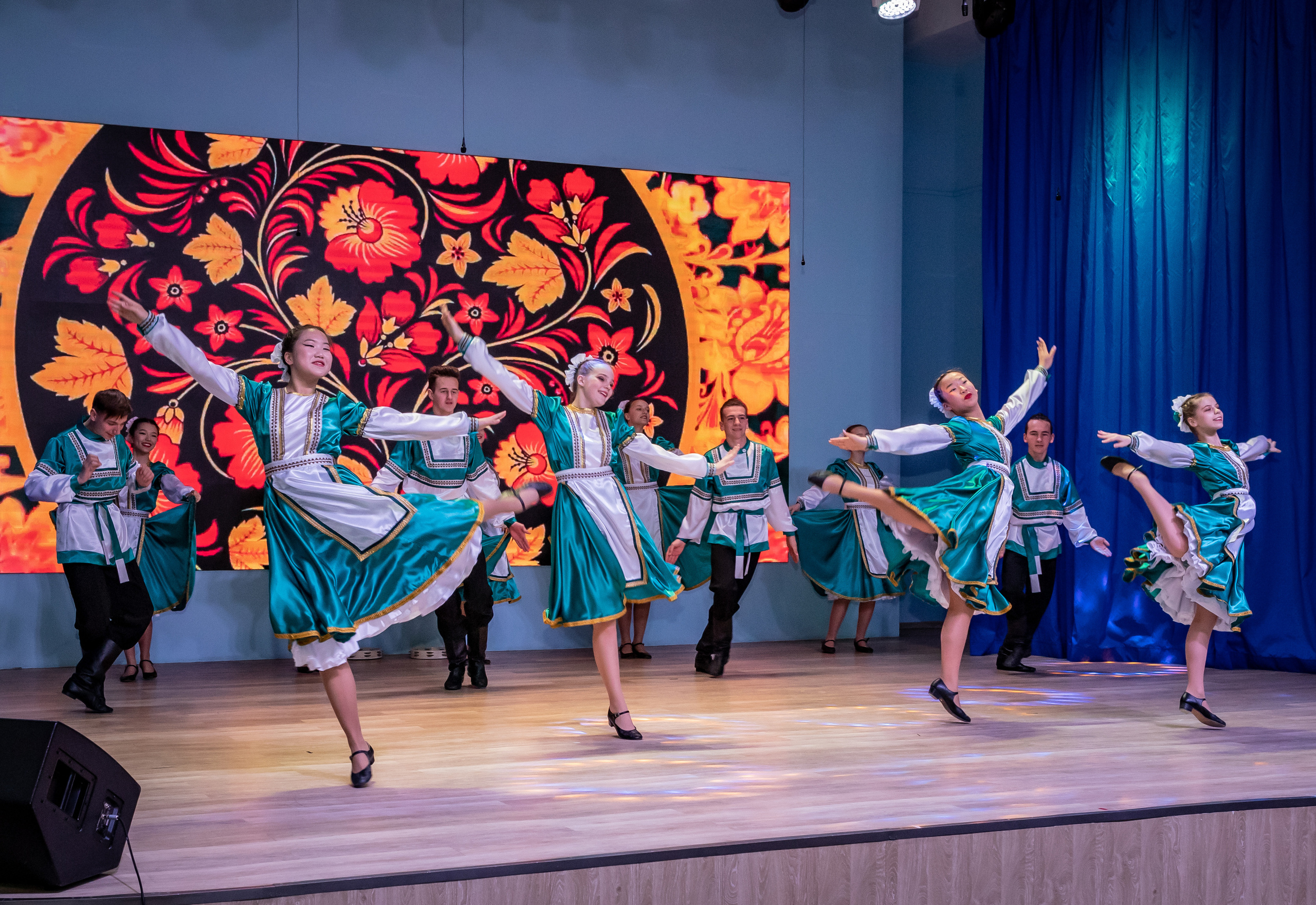 Ансамбль ВИКТОРИЯ. Инга Кузьминская ТОП-фотограф г. Корсаков