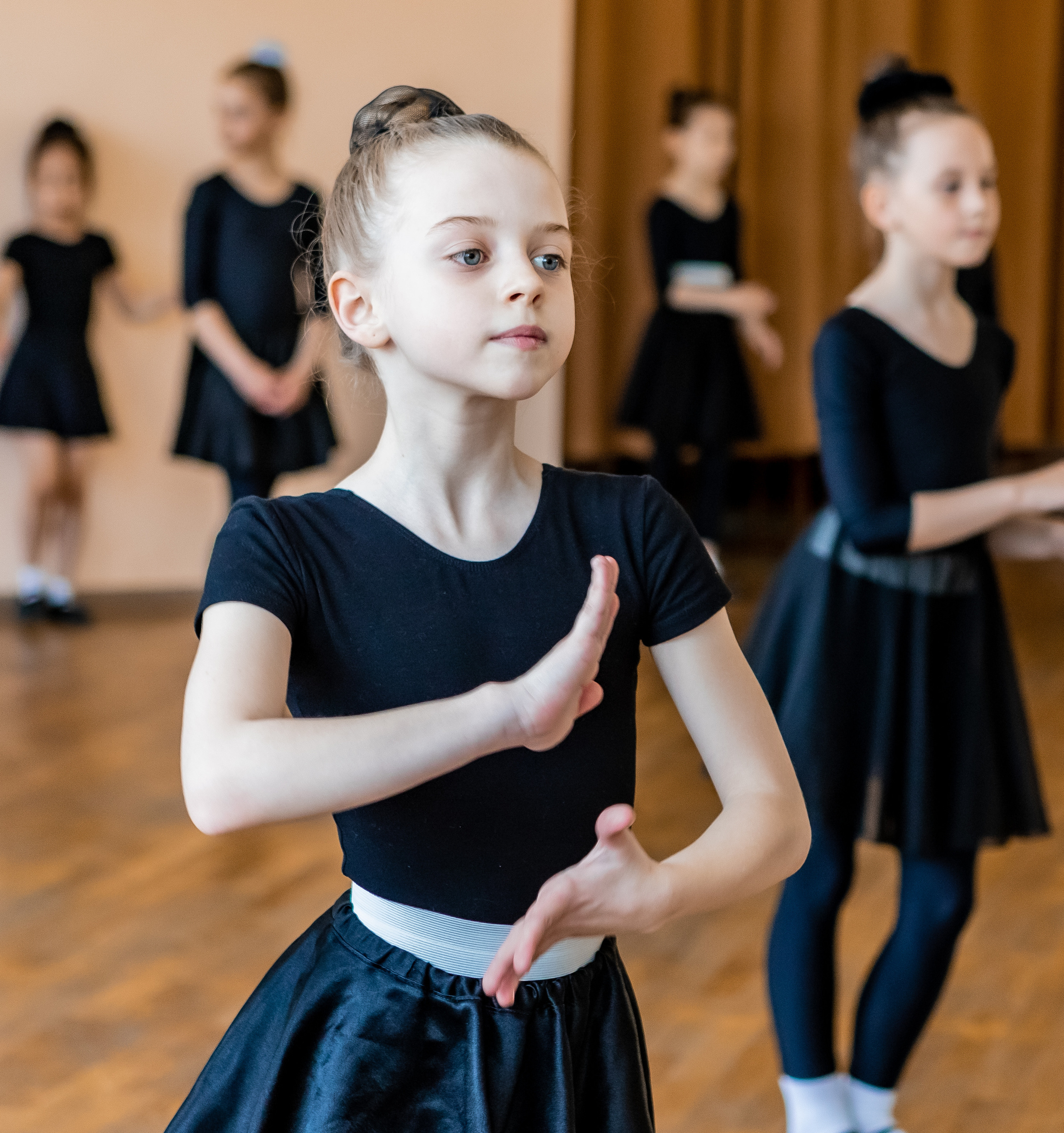 Ансамбль СЮРПРИЗ. Инга Кузьминская ТОП-фотограф г. Корсаков