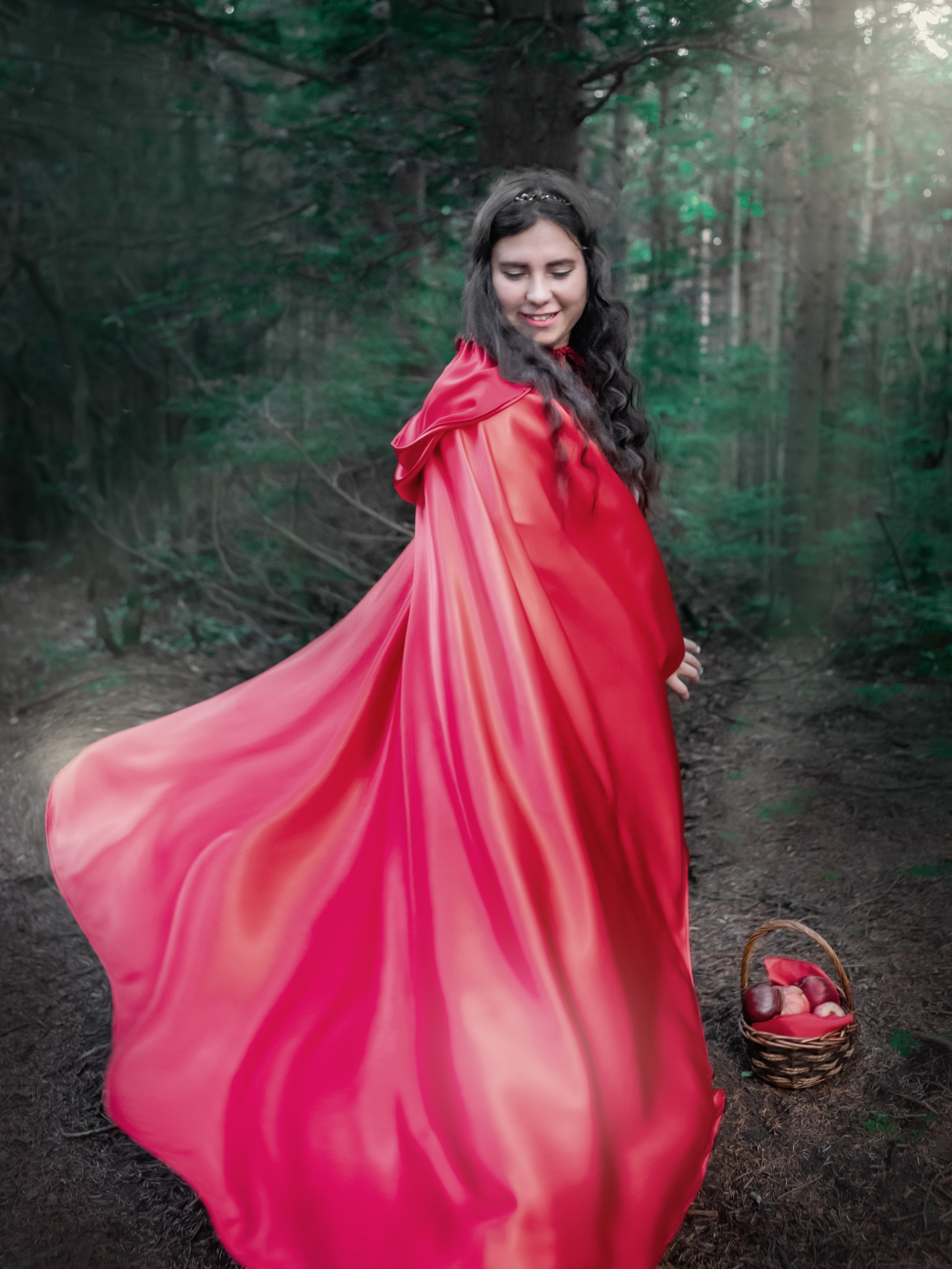 Красная шапочка. Инга Кузьминская ТОП-фотограф г. Корсаков