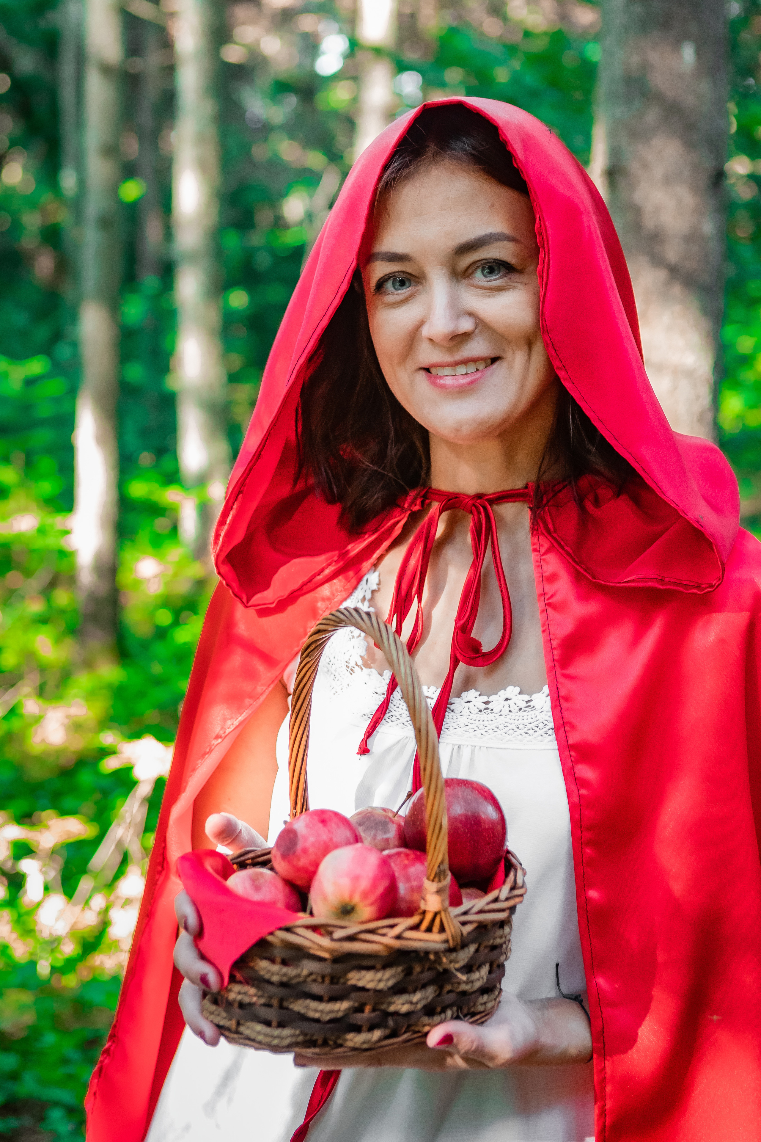 Красная шапочка. Инга Кузьминская ТОП-фотограф г. Корсаков