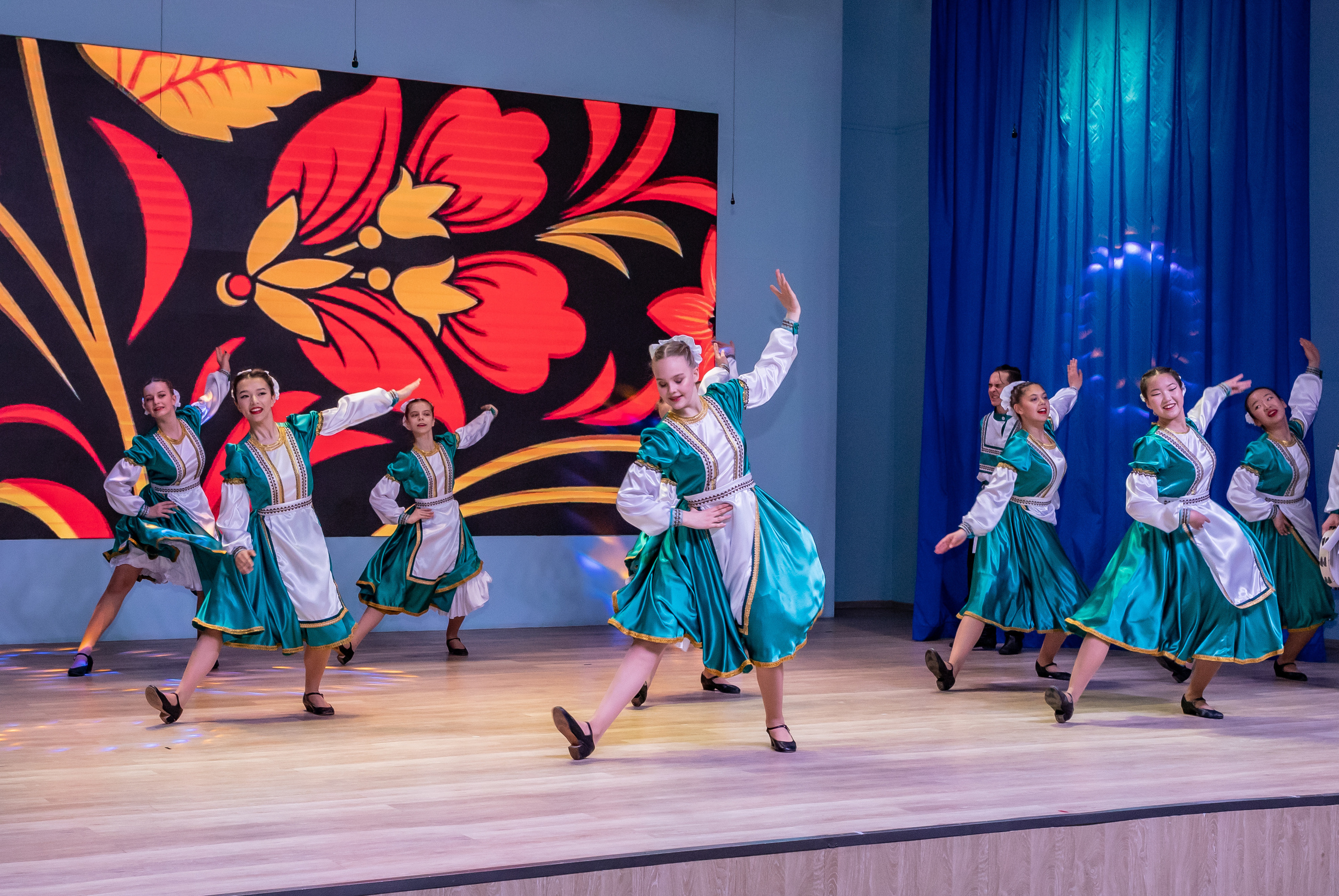 Ансамбль ВИКТОРИЯ. Инга Кузьминская ТОП-фотограф г. Корсаков