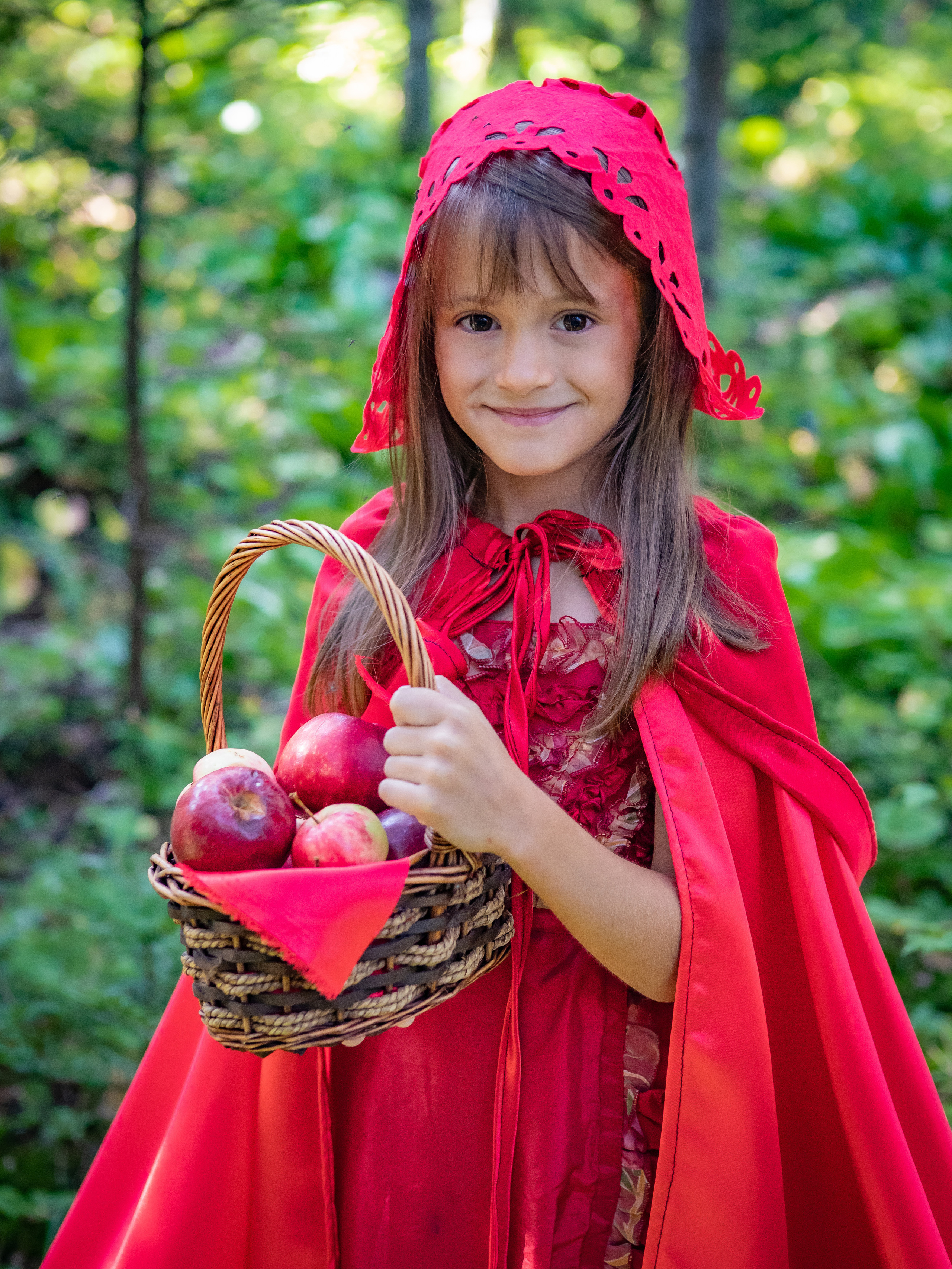 Красная шапочка. Инга Кузьминская ТОП-фотограф г. Корсаков