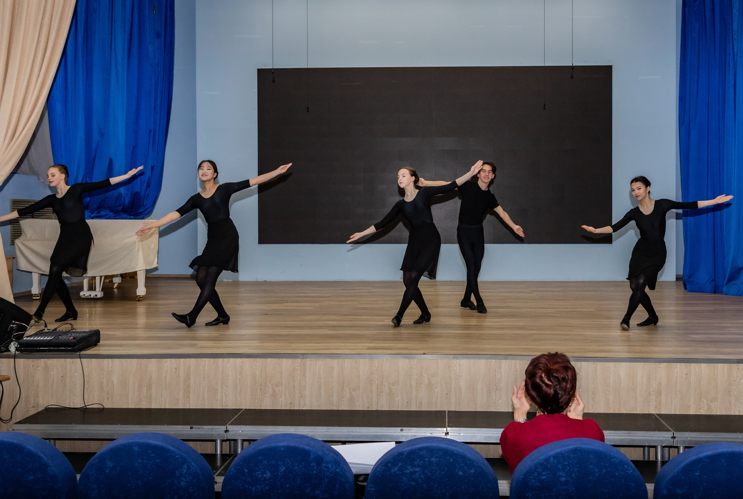 Ансамбль ВИКТОРИЯ. Инга Кузьминская ТОП-фотограф г. Корсаков