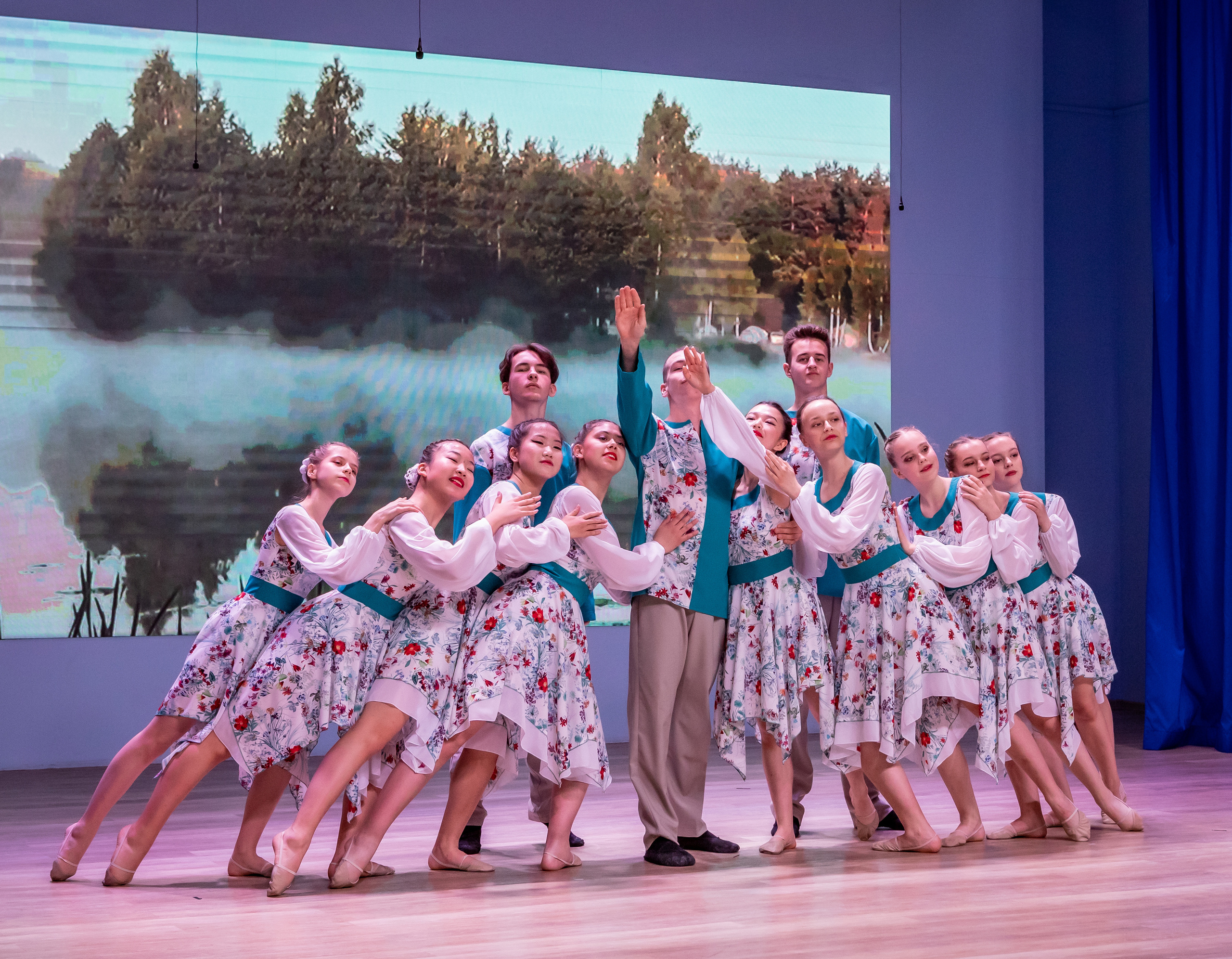 Ансамбль ВИКТОРИЯ. Инга Кузьминская ТОП-фотограф г. Корсаков