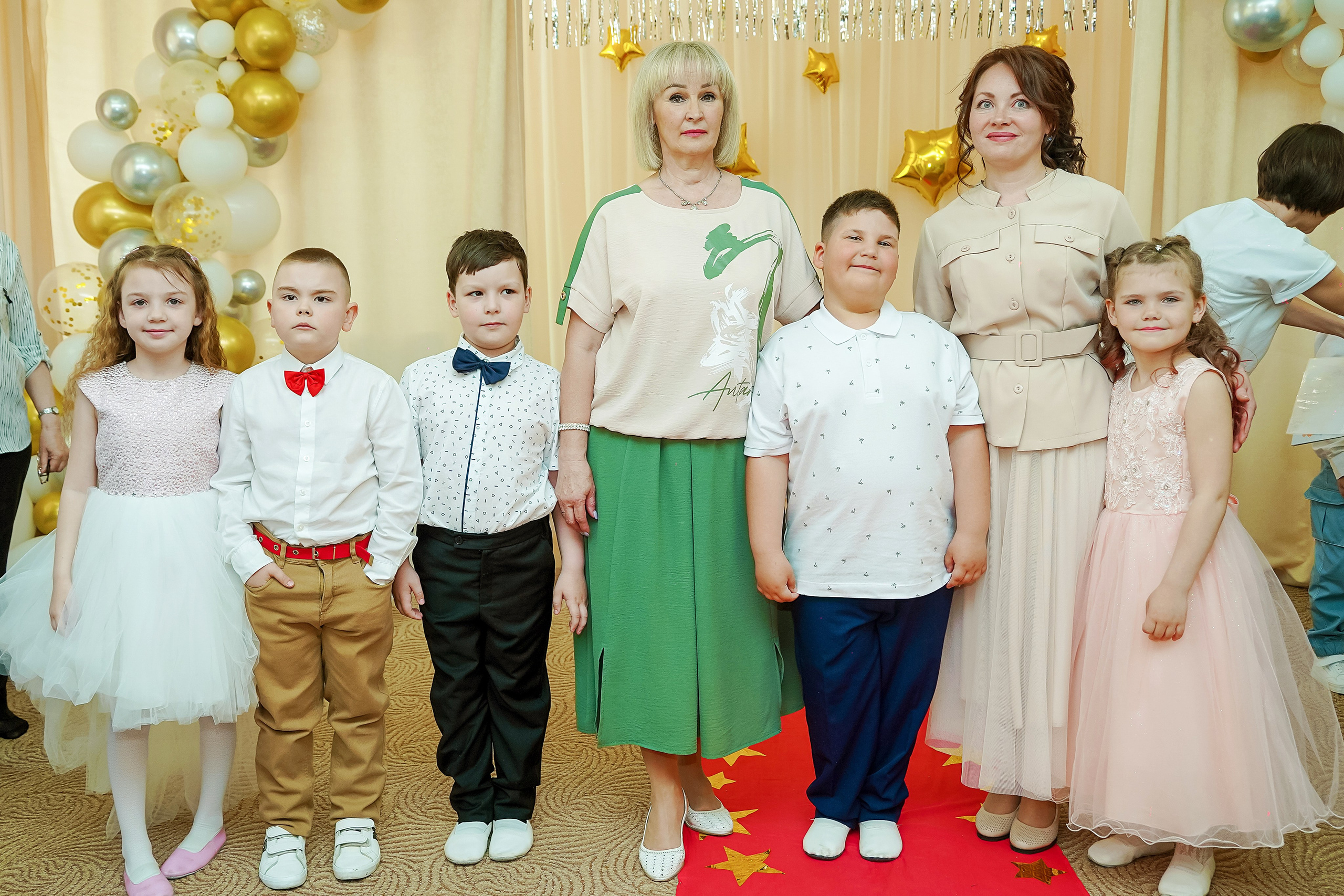 Фотосъемка видеосъёмка фотограф видеооператор новогодних утренников  в. Фотограф, видеооператор Нина Коршунова