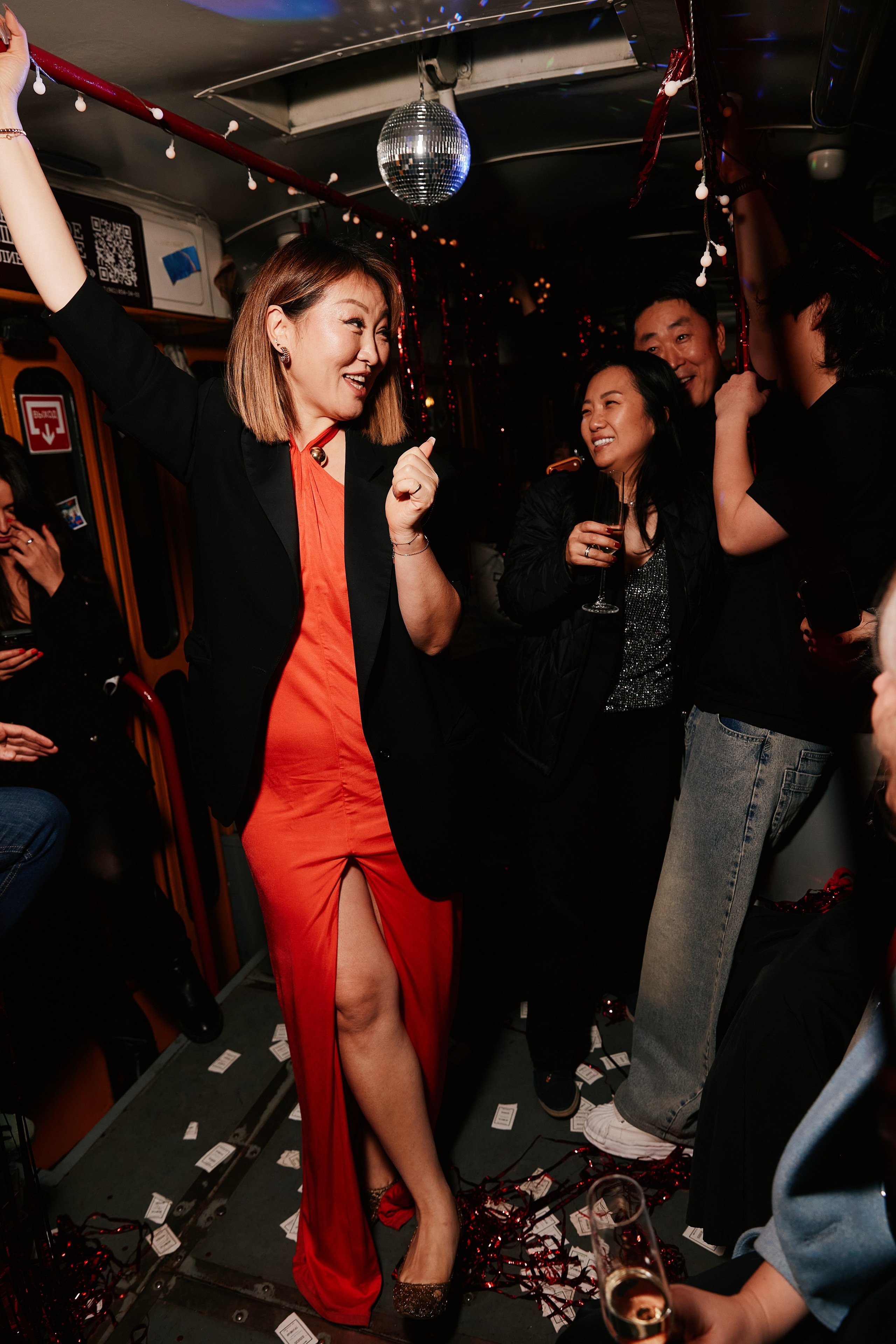 Tram 35 30.11. Свадебный репортажный фотограф краснодар максим дремов дрёмов фотосессия студия цена