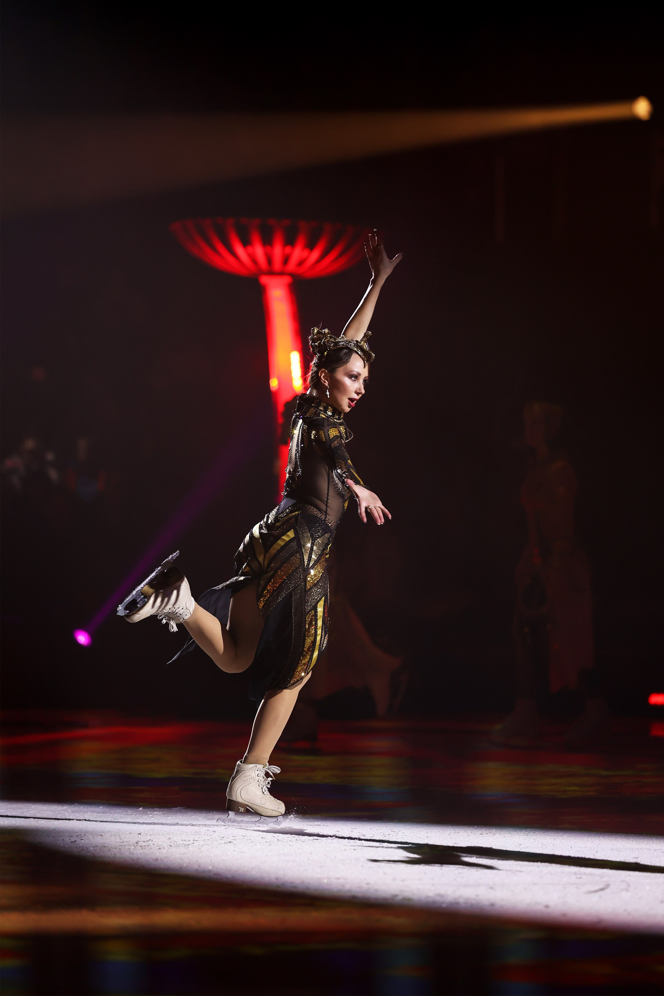 «История любви Шахеризады» шоу на льду 03.01.2024. Спортивный и репортажный фотограф Антон Тереханов