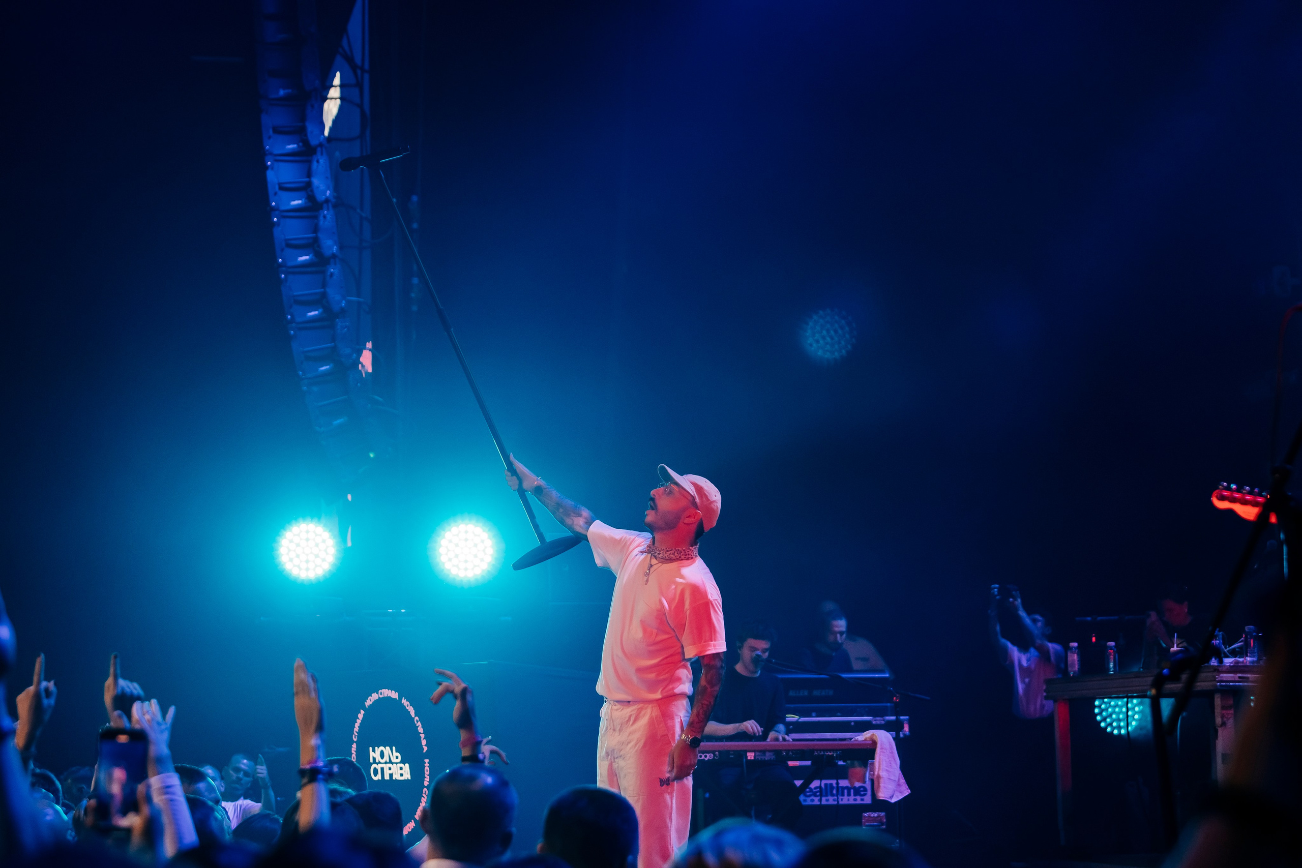 Михаил Гребенюк НСП. Репортажный, event, концертный и backstage фотограф из Москвы Виталий Кривцов