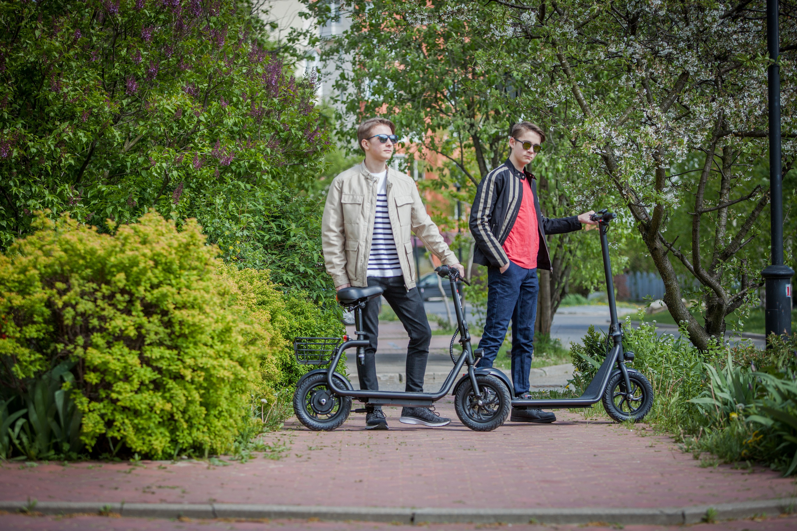 Самокаты. Фотография, ретушь, сканирование, восстановление старых фото, интерьерная съёмка, студия. Данилов Александр, Москва