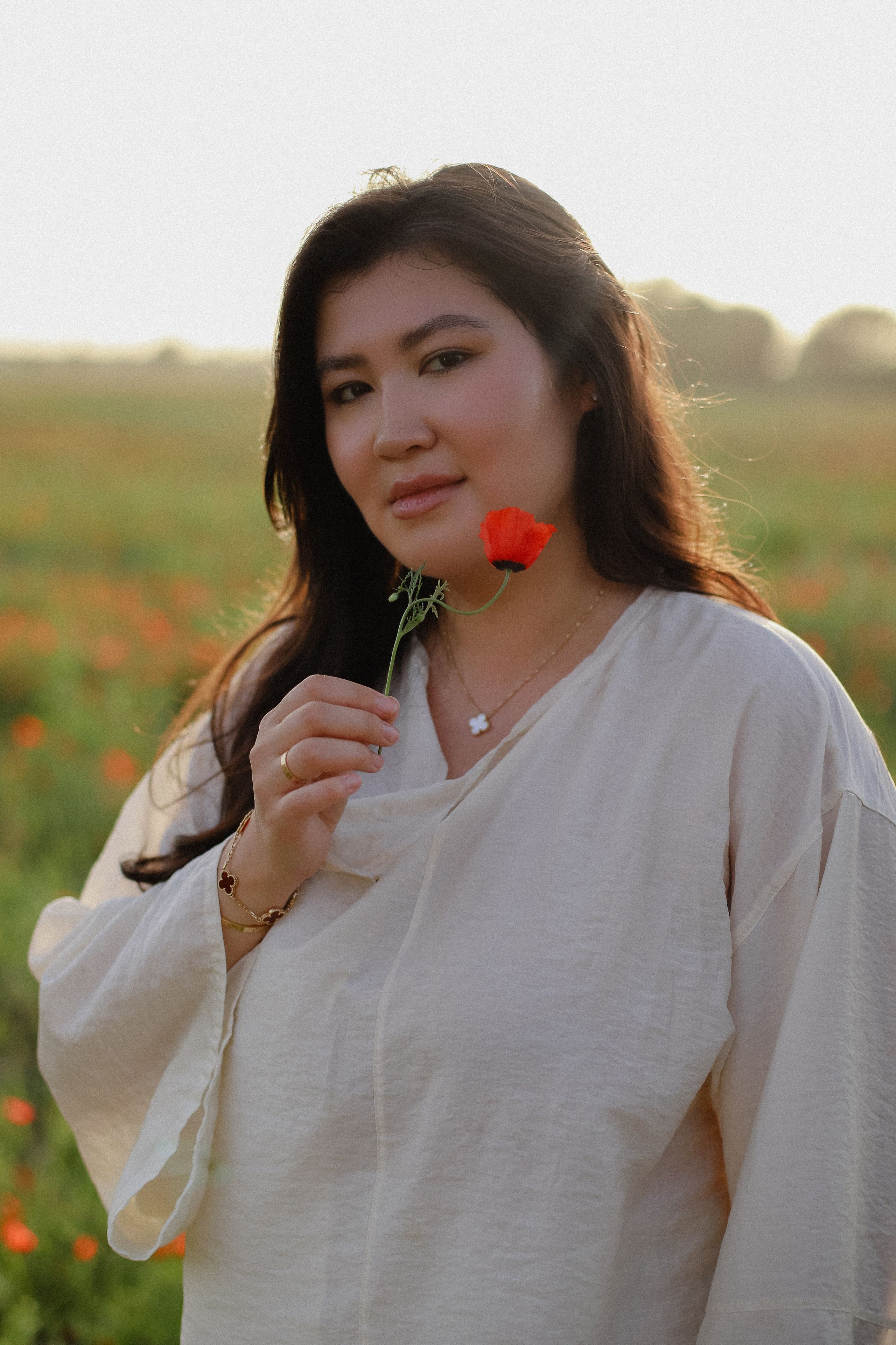 В маках. Фотограф в Алматы и Москве Даша Пушкина