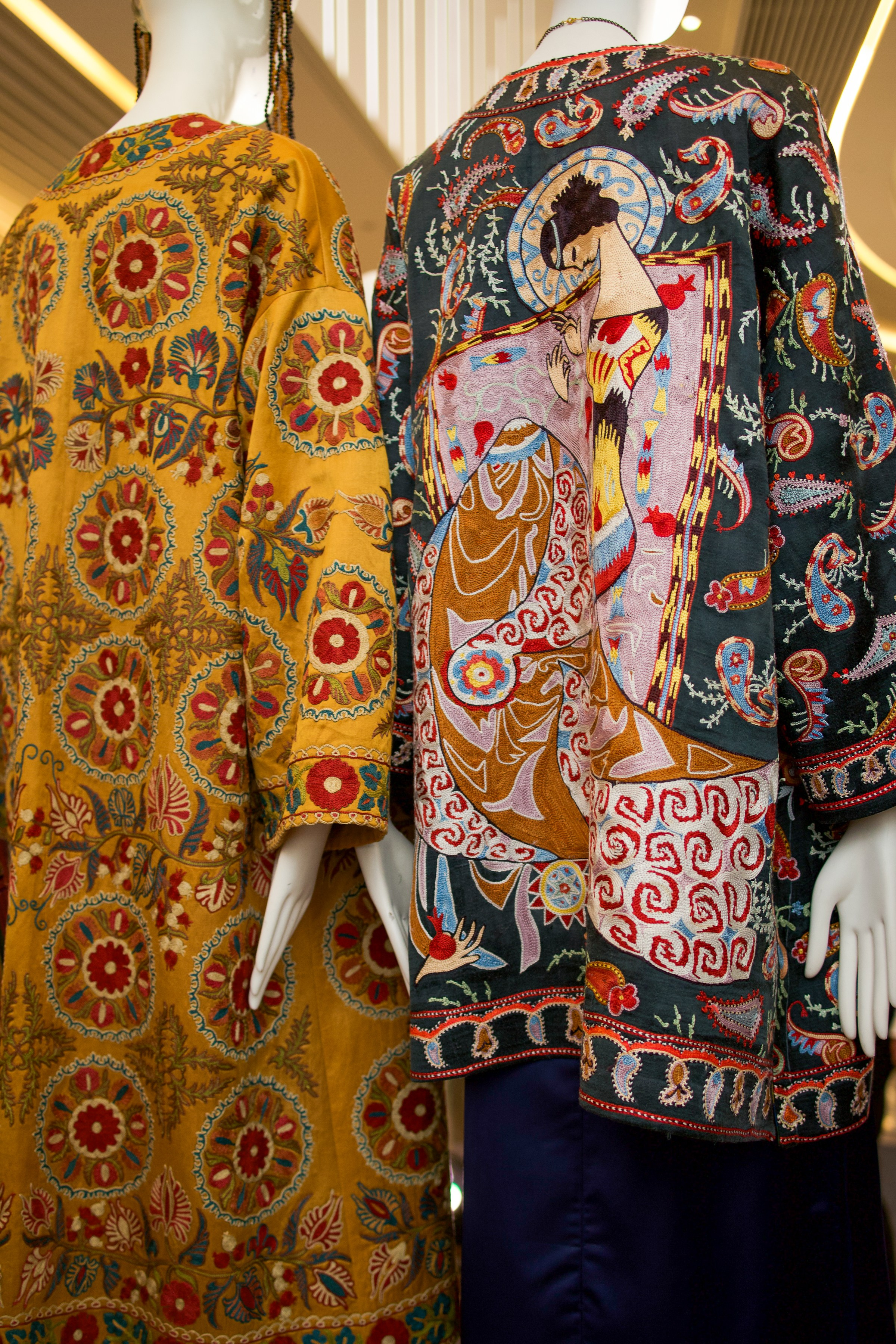 Выставка Наследие Fashion summit BRICS 2024. Фотосессии и репортаж — Фотограф в Москве — Рина Серёгина