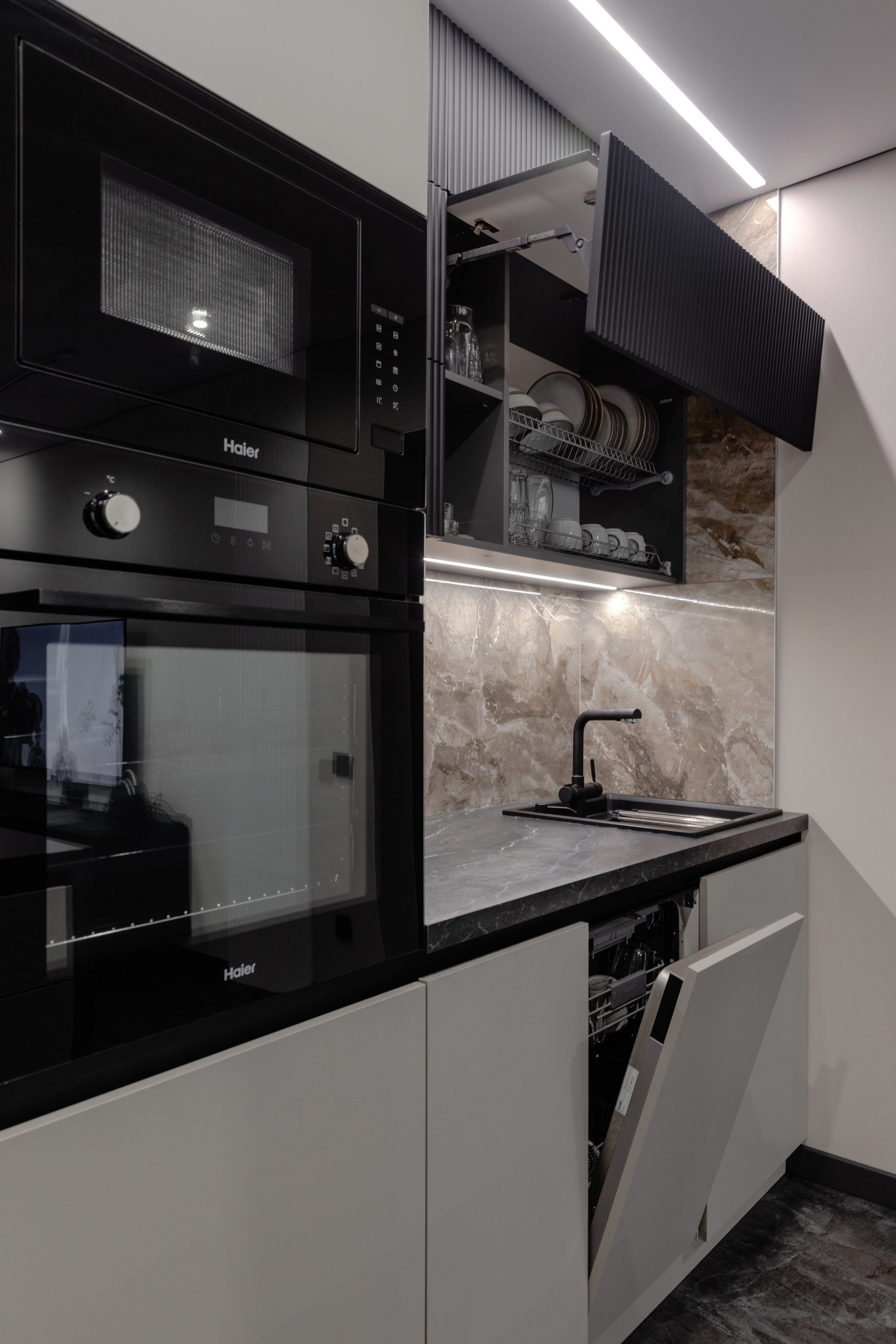 ЖК Радонежский | Кухня | ГР-441. ГУДРУМ — Мебель на заказ в Томске | Кухни | Шкафы | Стулья и Столы