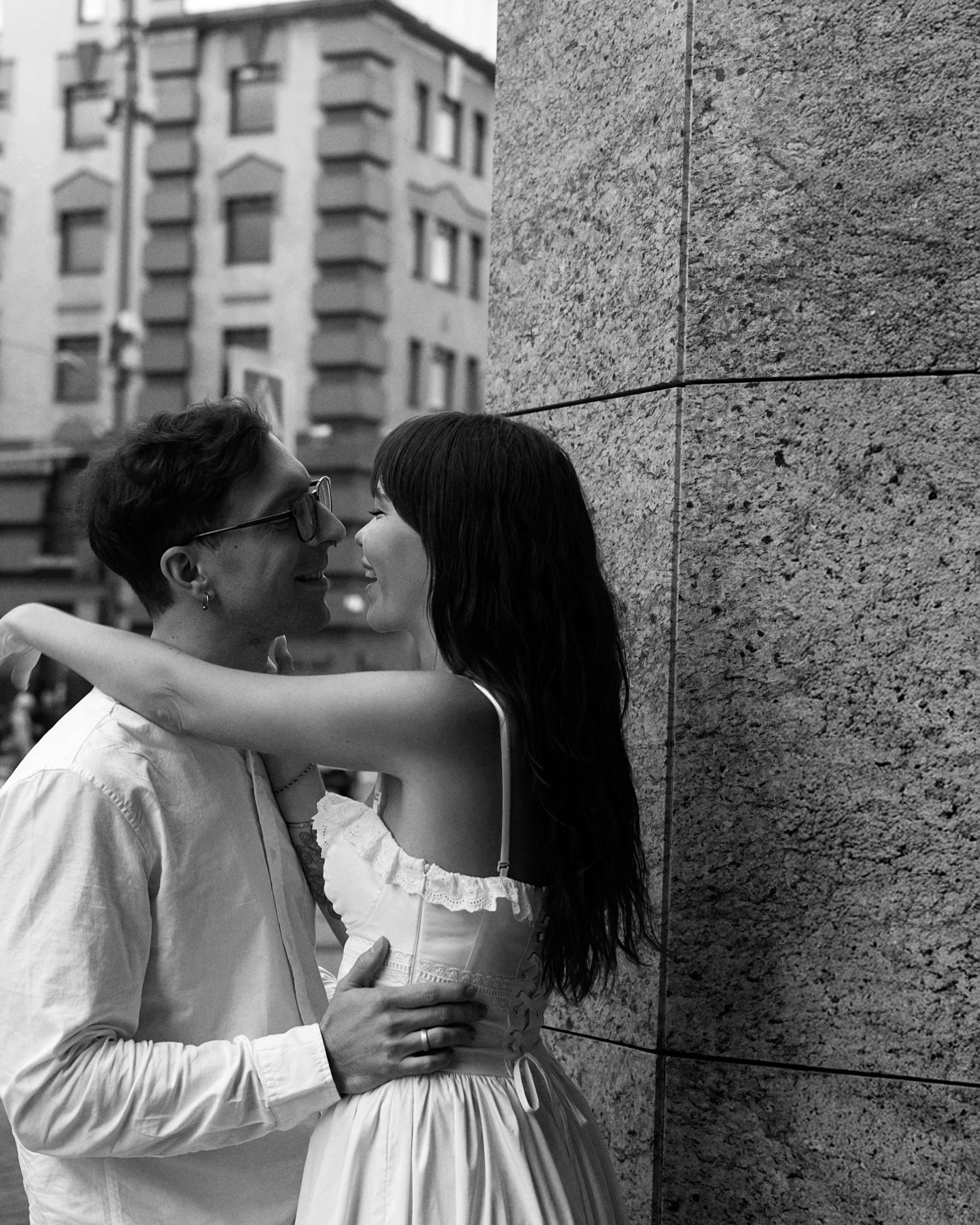 Свадебная Прогулка Виктория и Артем. Портретный Студийный и уличный фотограф Москва. Индивидуальные, Семейные, Беременность, Будуар, Каталог, контент съемки для блога и бизнеса