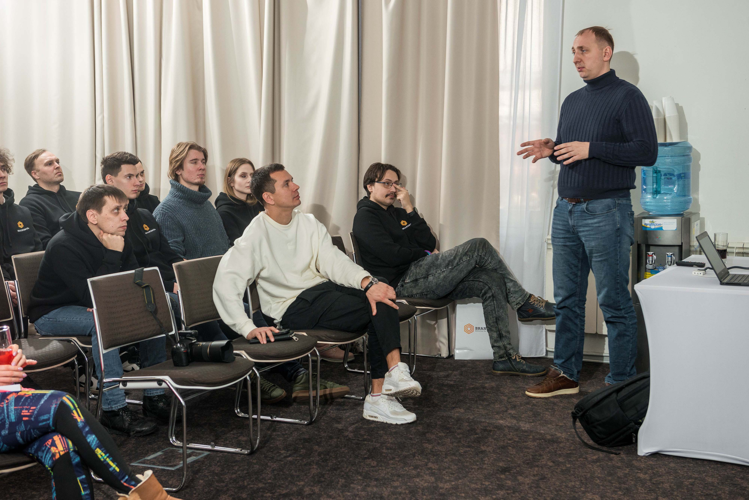 24.12.2021 Brandpol. Свадебный фотограф на Урале Виктор Соколов