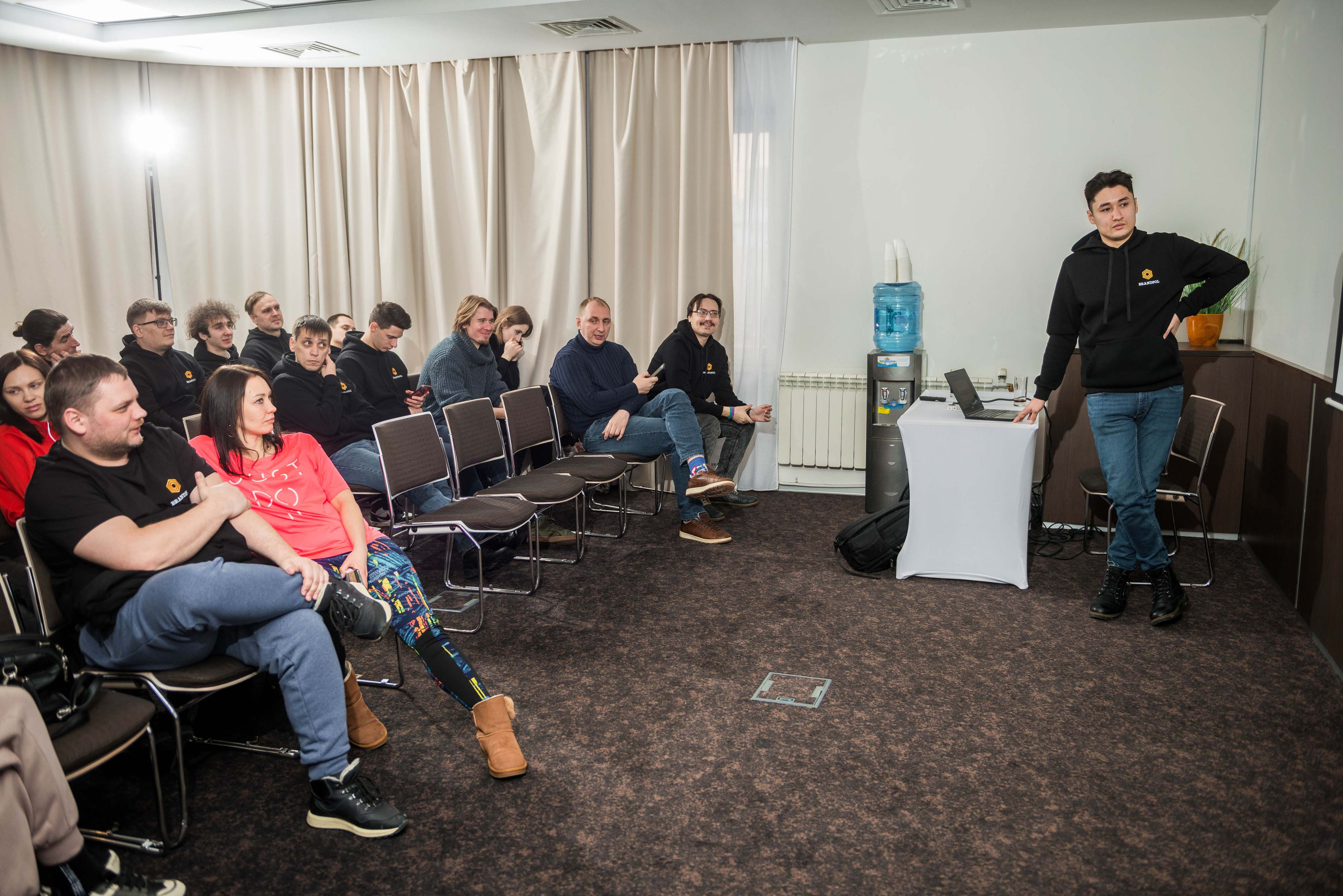 24.12.2021 Brandpol. Свадебный фотограф на Урале Виктор Соколов