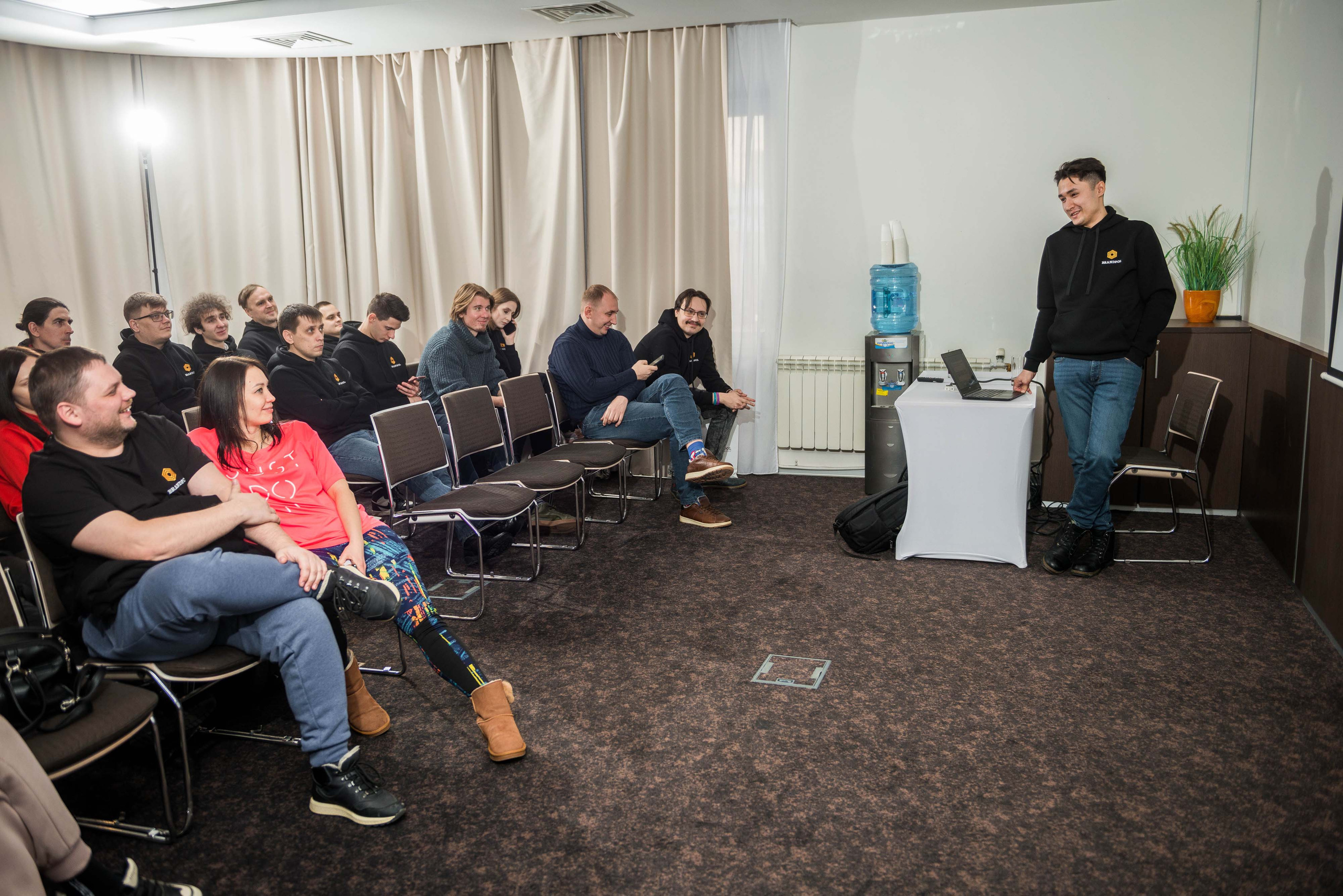 24.12.2021 Brandpol. Свадебный фотограф на Урале Виктор Соколов