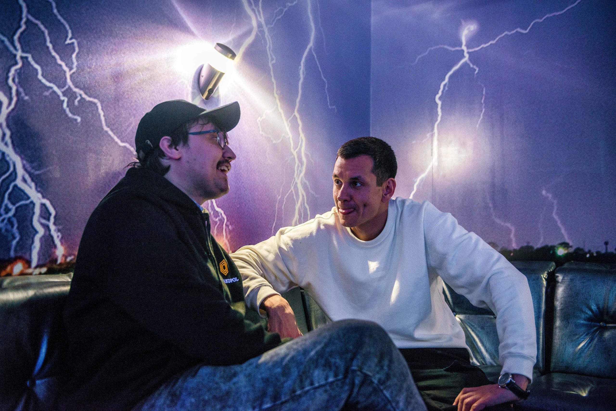 24.12.2021 Brandpol. Свадебный фотограф на Урале Виктор Соколов