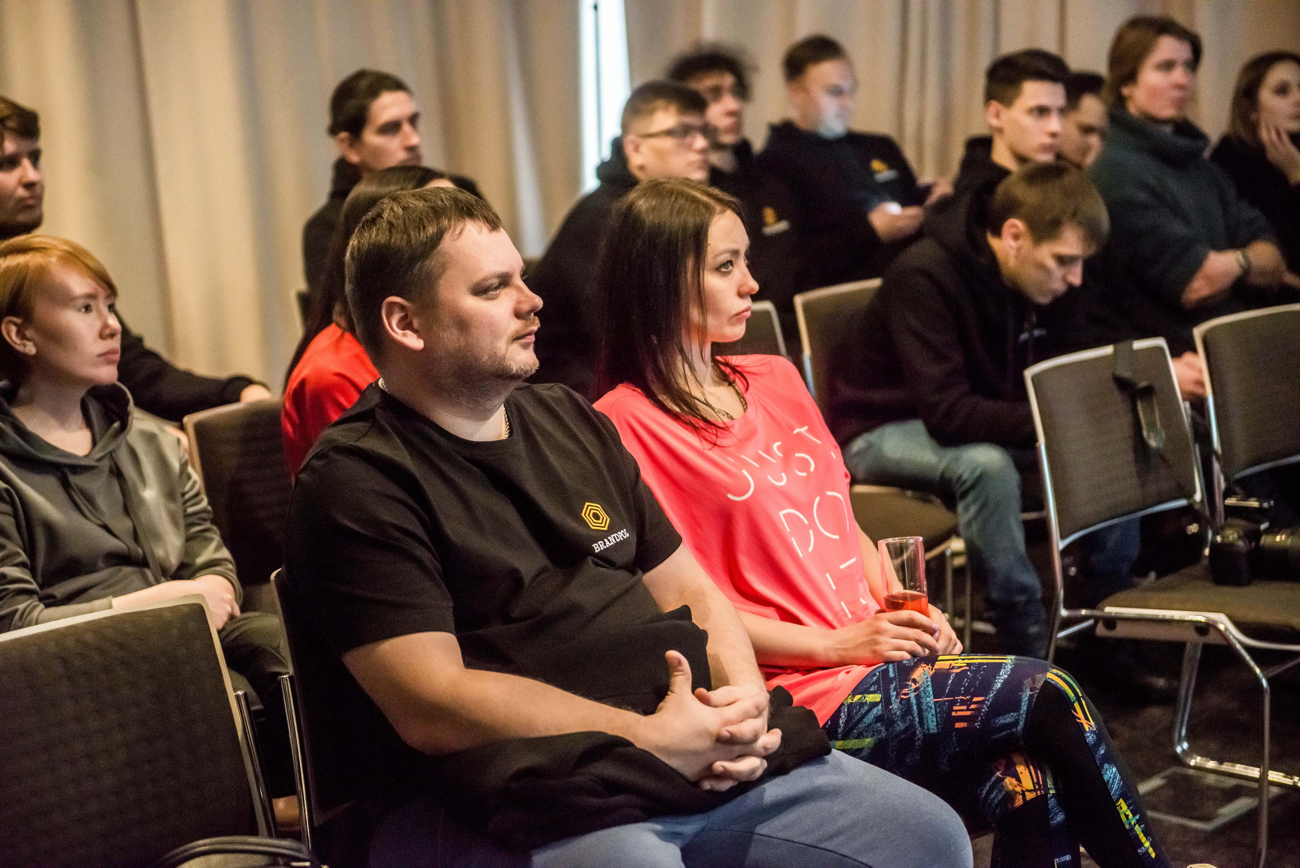 24.12.2021 Brandpol. Свадебный фотограф на Урале Виктор Соколов