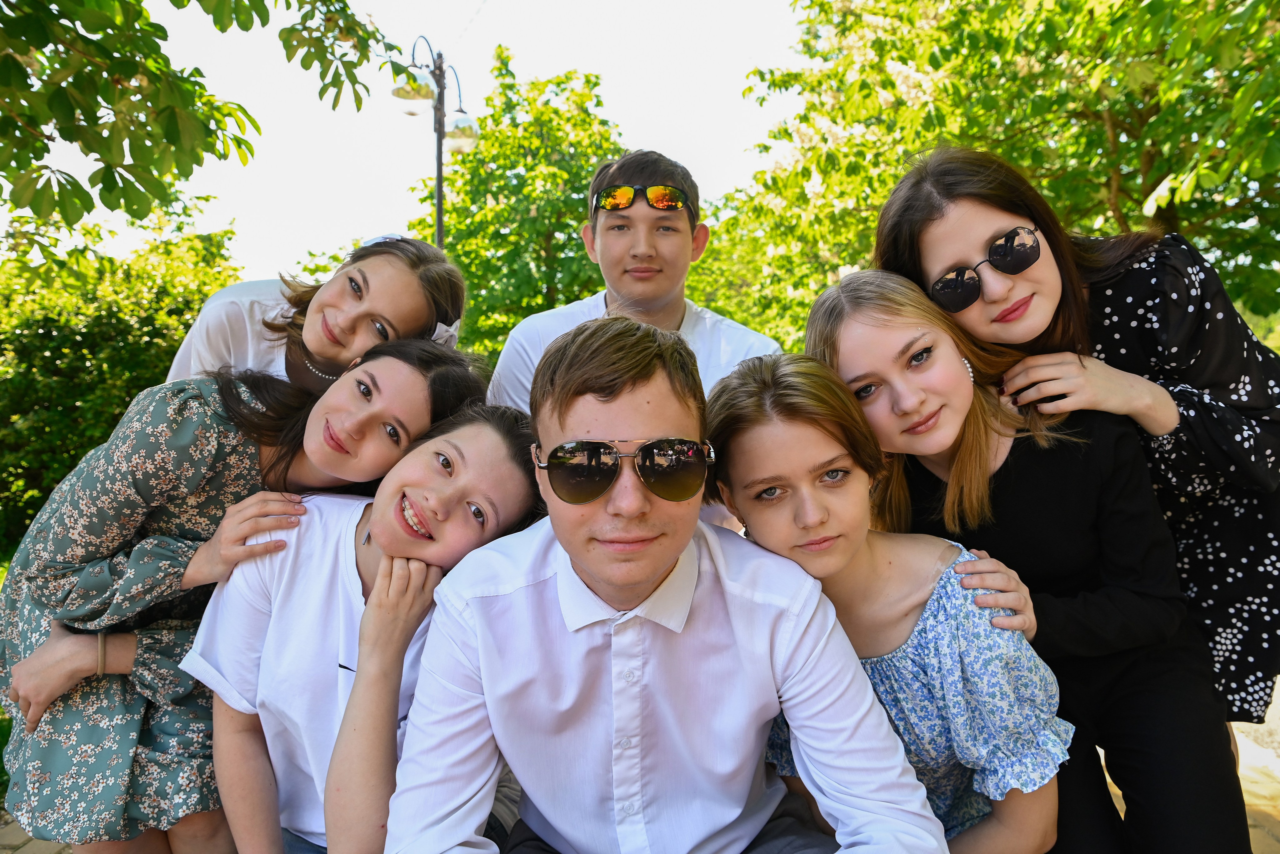 Выпускные альбомы Брянск. Фотостудия выпускных альбомов