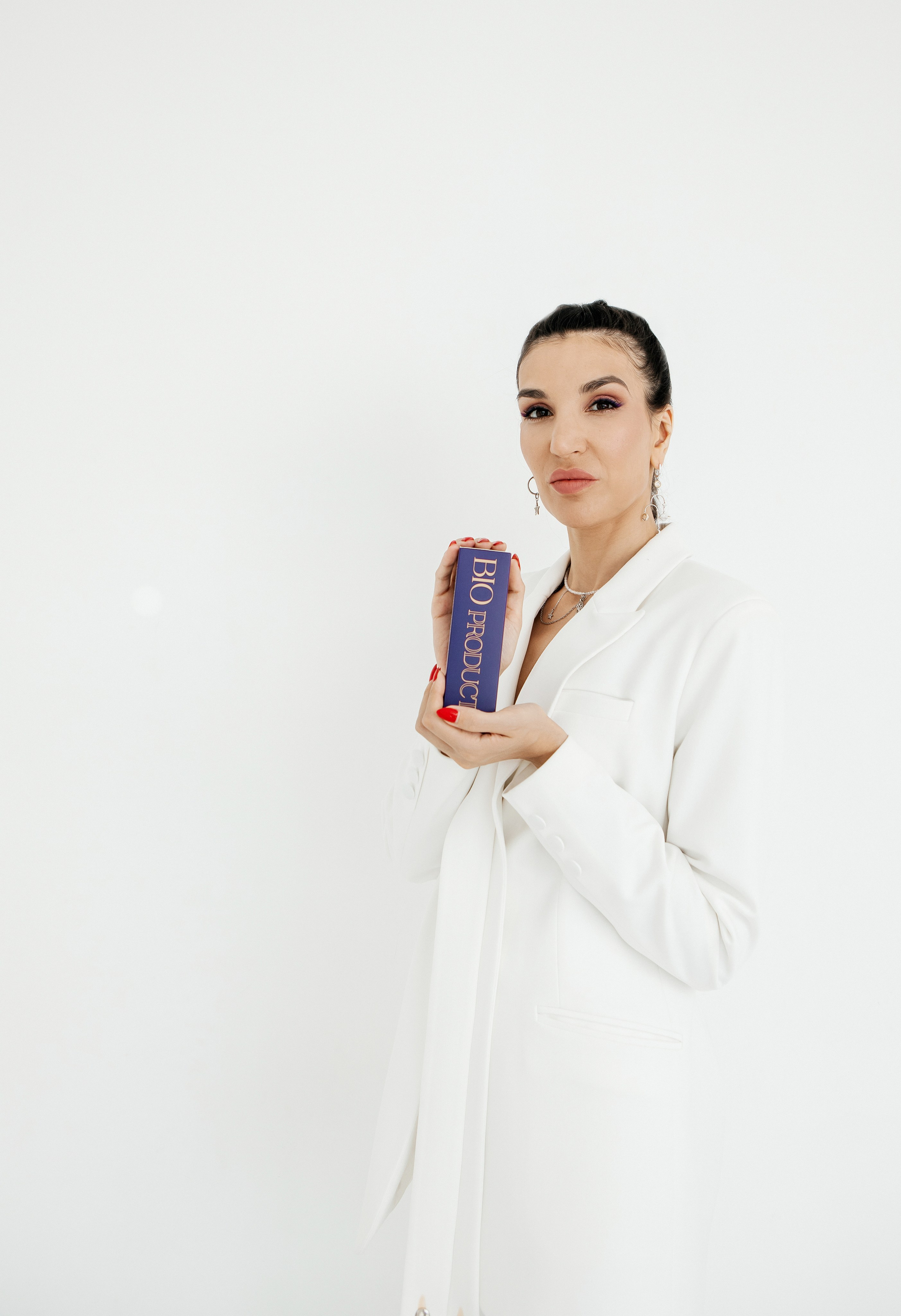 Ольга — бренд косметика 22.22. Свадебный и семейный фотограф Ибрагимова Мария из Екатеринбурга