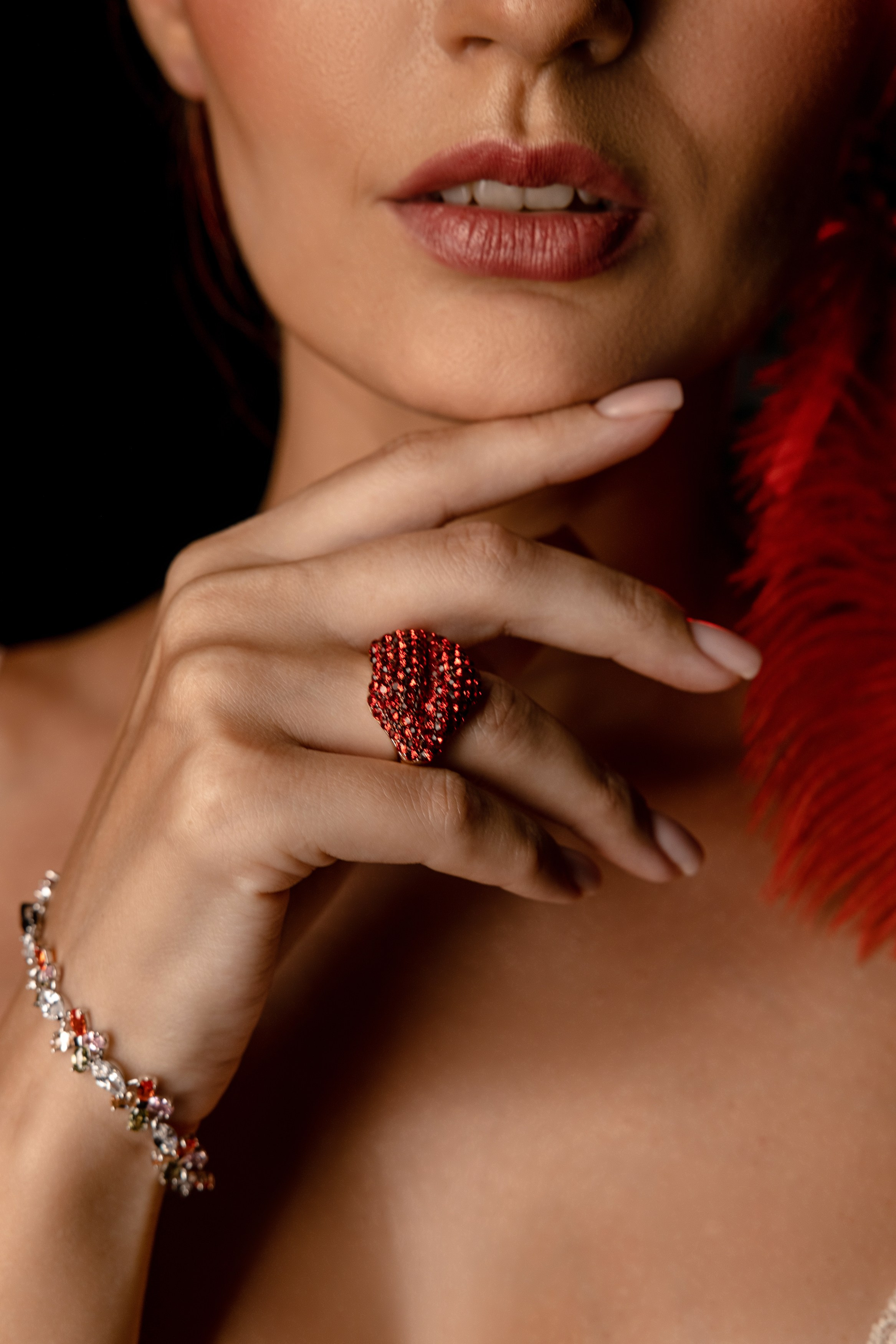 Съёмка украшений, дизайнер Василий Беляев. Татьяна Мирзоян