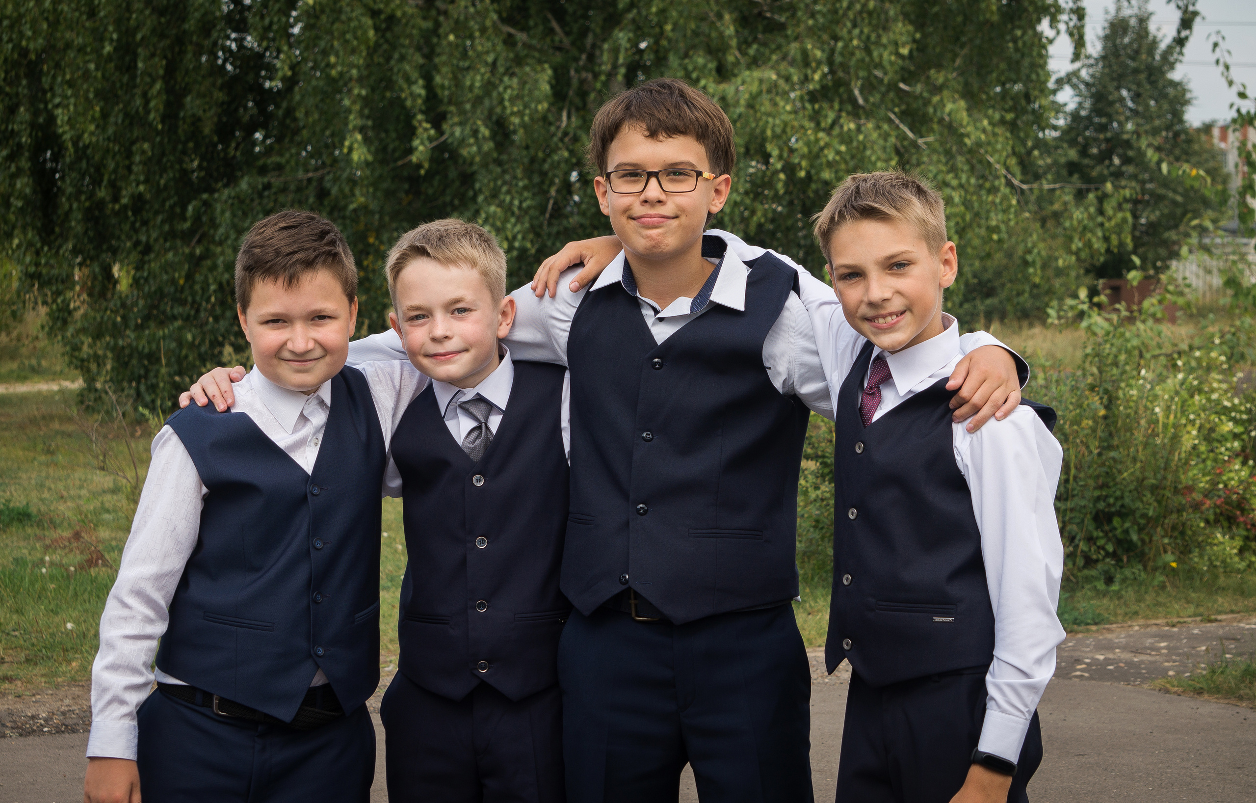 Фотосъемка в детском саду фотосъемка в школе Дипломы Выпускник Фотопла. Фотосъемка в детском саду и школе. Фотоальбомы и фотокниги ВЫПУСКНИК