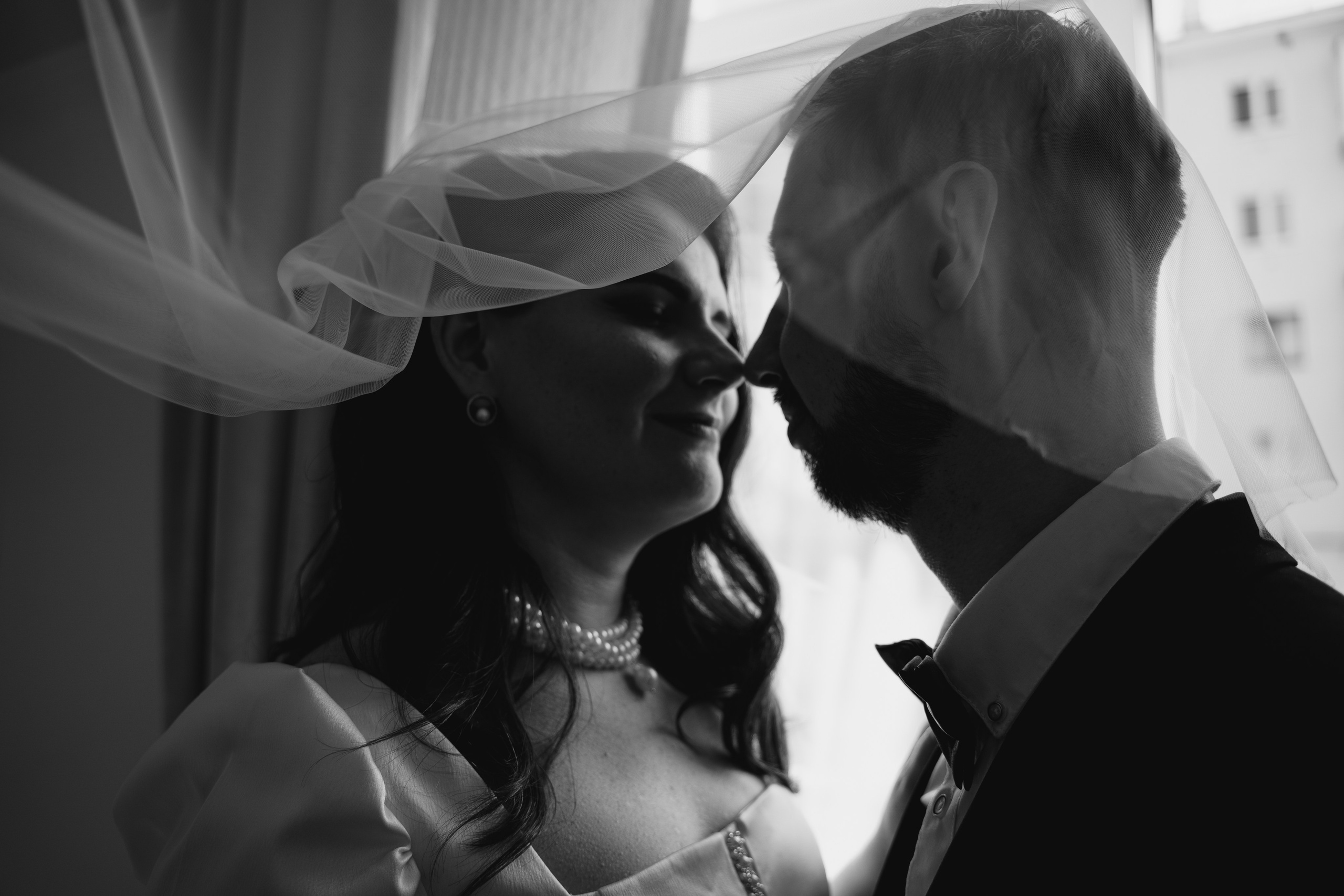 Свадебная фотосъемка в Пскове. Свадебный и семейный фотограф в Пскове и Острове Света Суворова