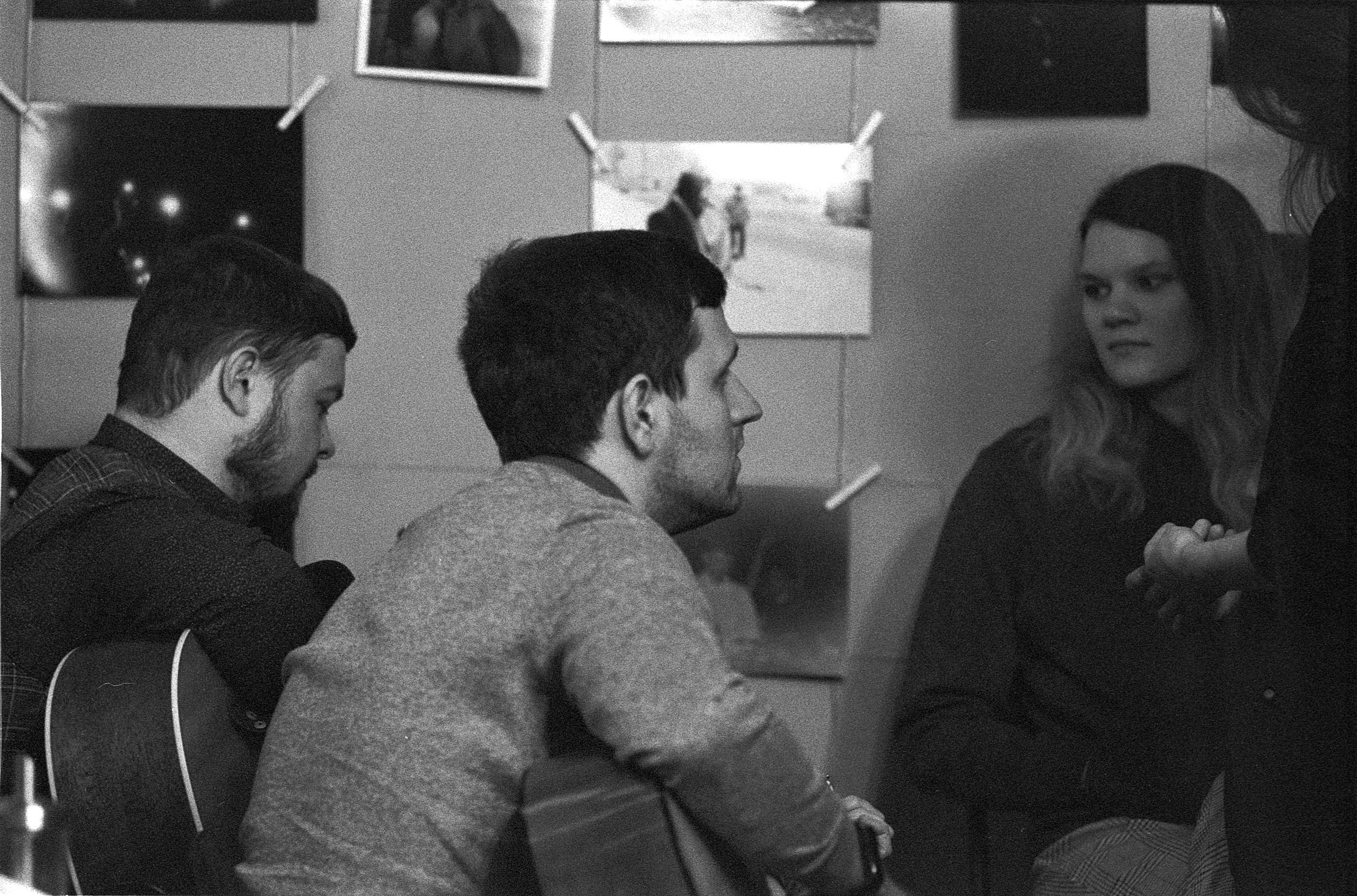 12.12.2021 // Гитара и фотография. Фотовыставки serebro.gallery, в которых автором можешь стать ты! | Москва