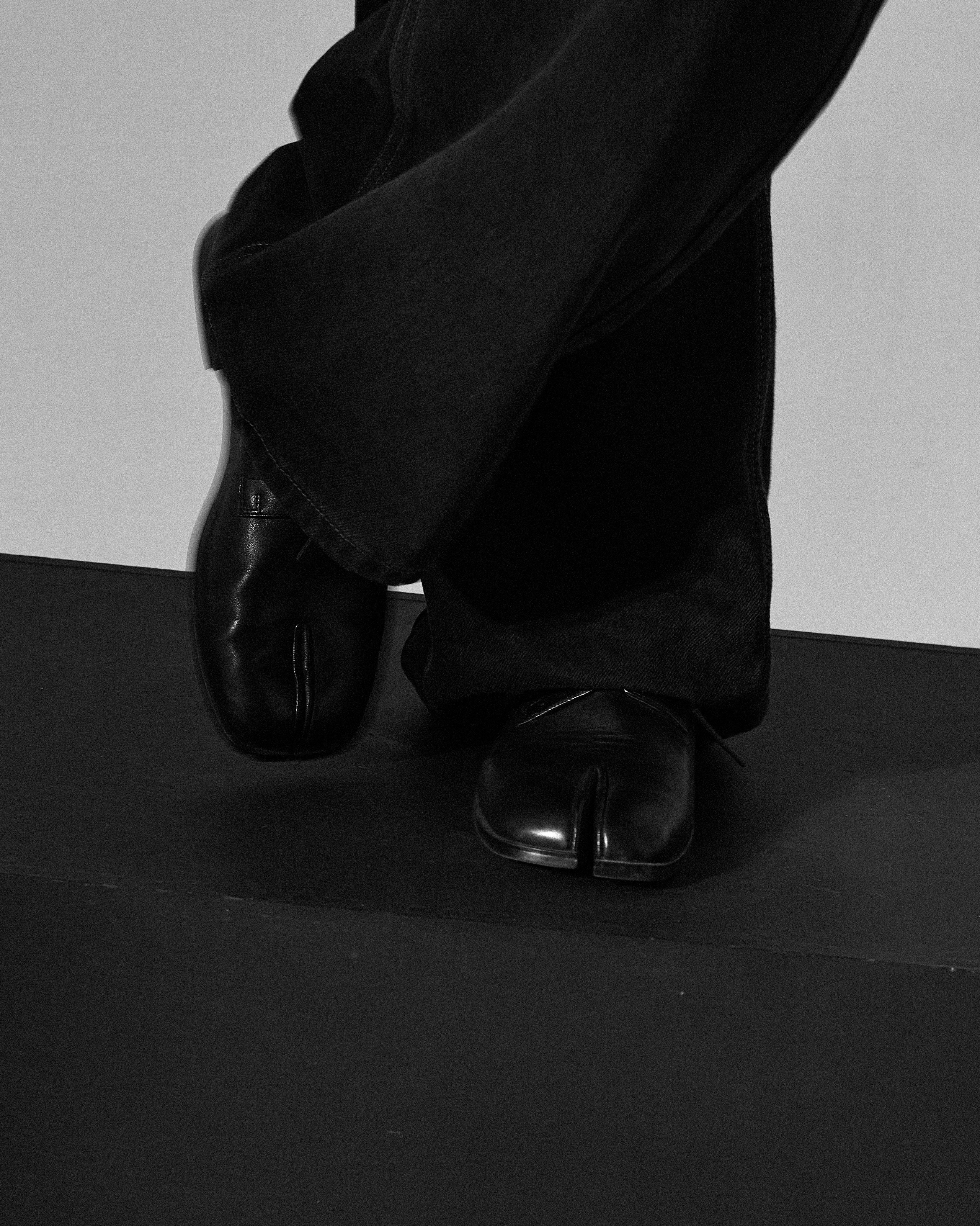 Artem & Zara 90s vibe. Gofman Roman — photographer