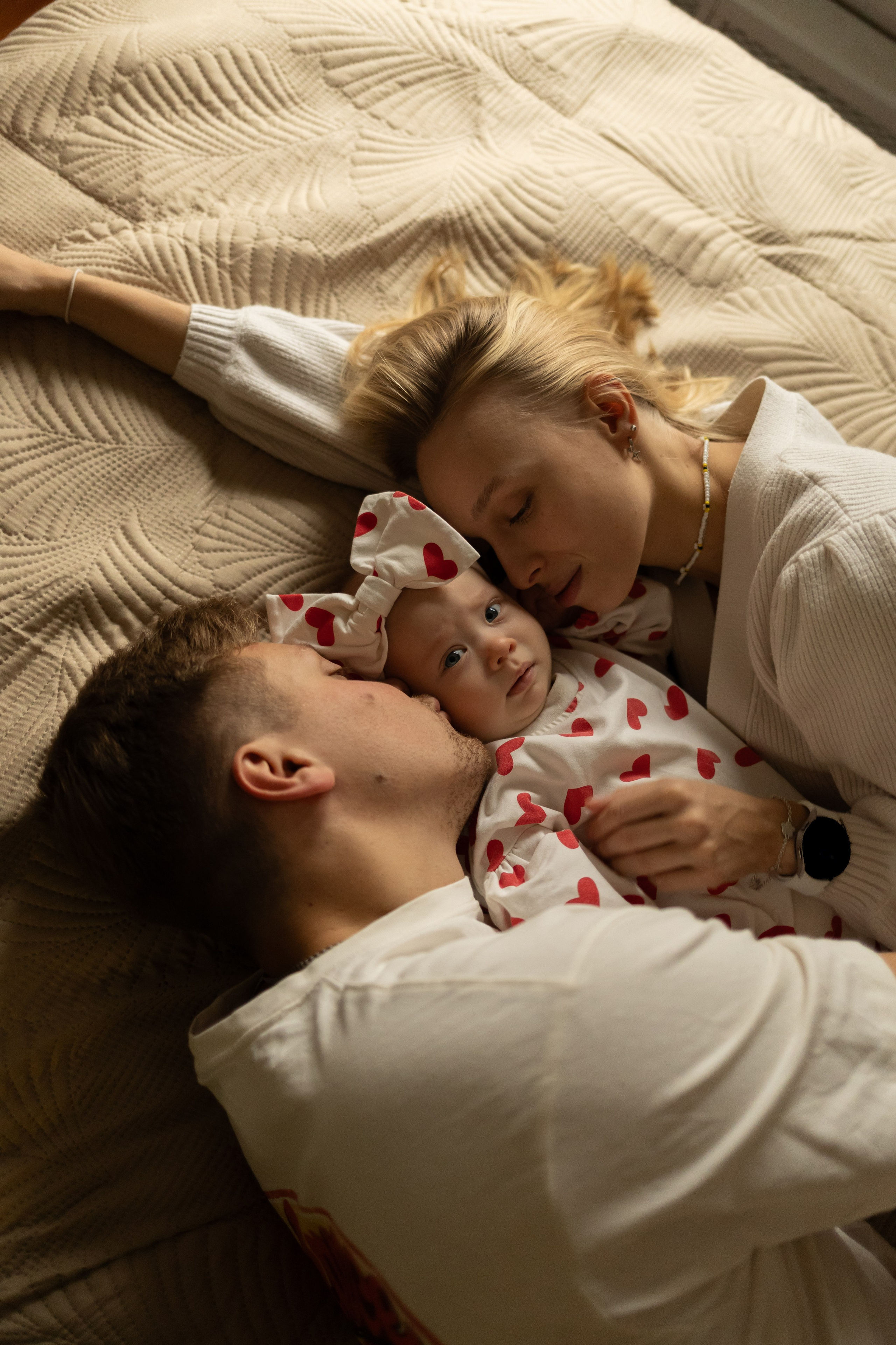 Семейная фотосессия Москва, семейный фотограф в Москве, семейная фотосессия, детский фотограф, семейная фотосессия дома, домашняя фотосессия с малышом, домашняя семейная фотосессия, фотосессия с малышом