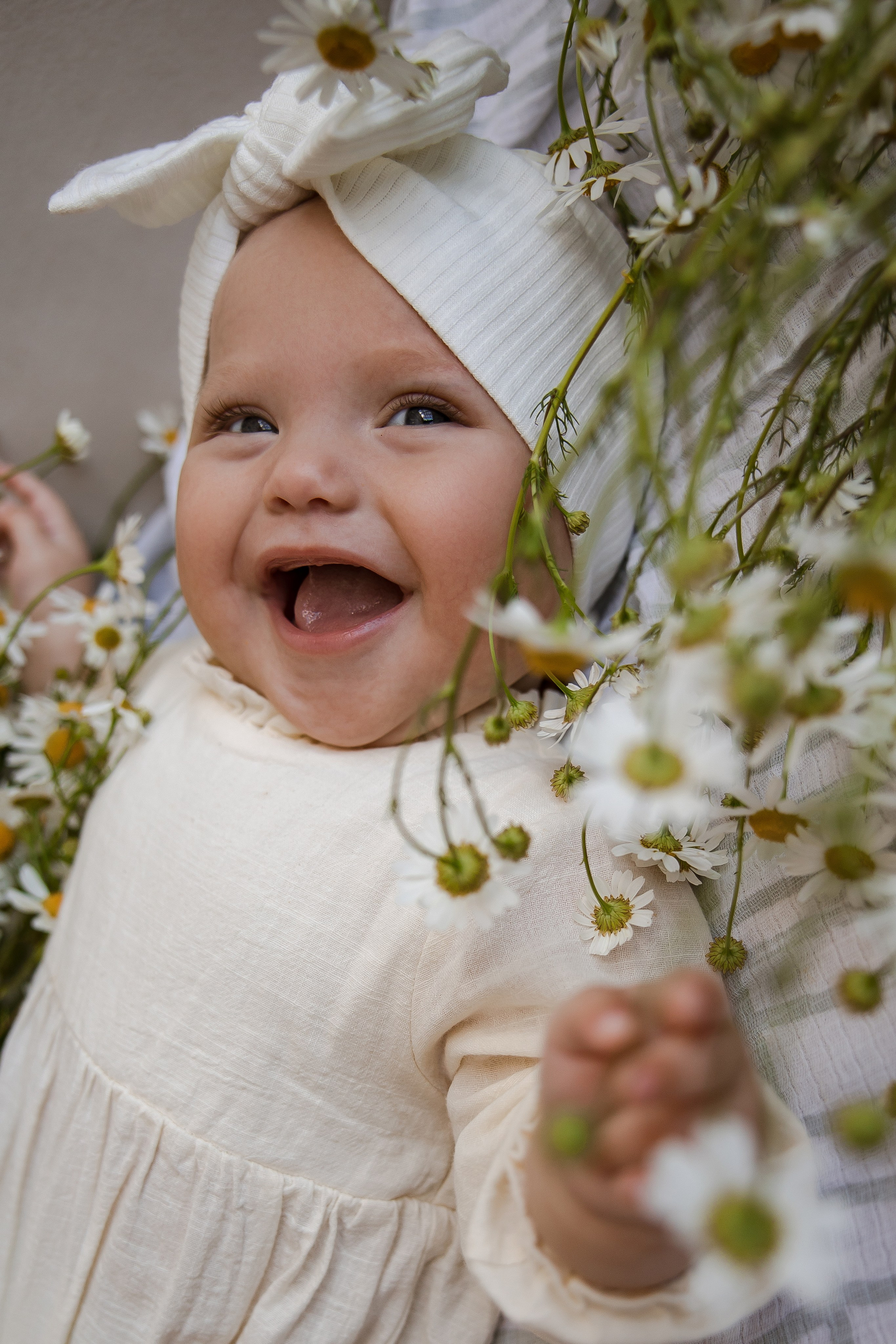 Фотосессия с ромашками мамы и дочки в Тольятти. Свадебный и семейный фотограф в Самаре и Тольятти | Елена Топанцева