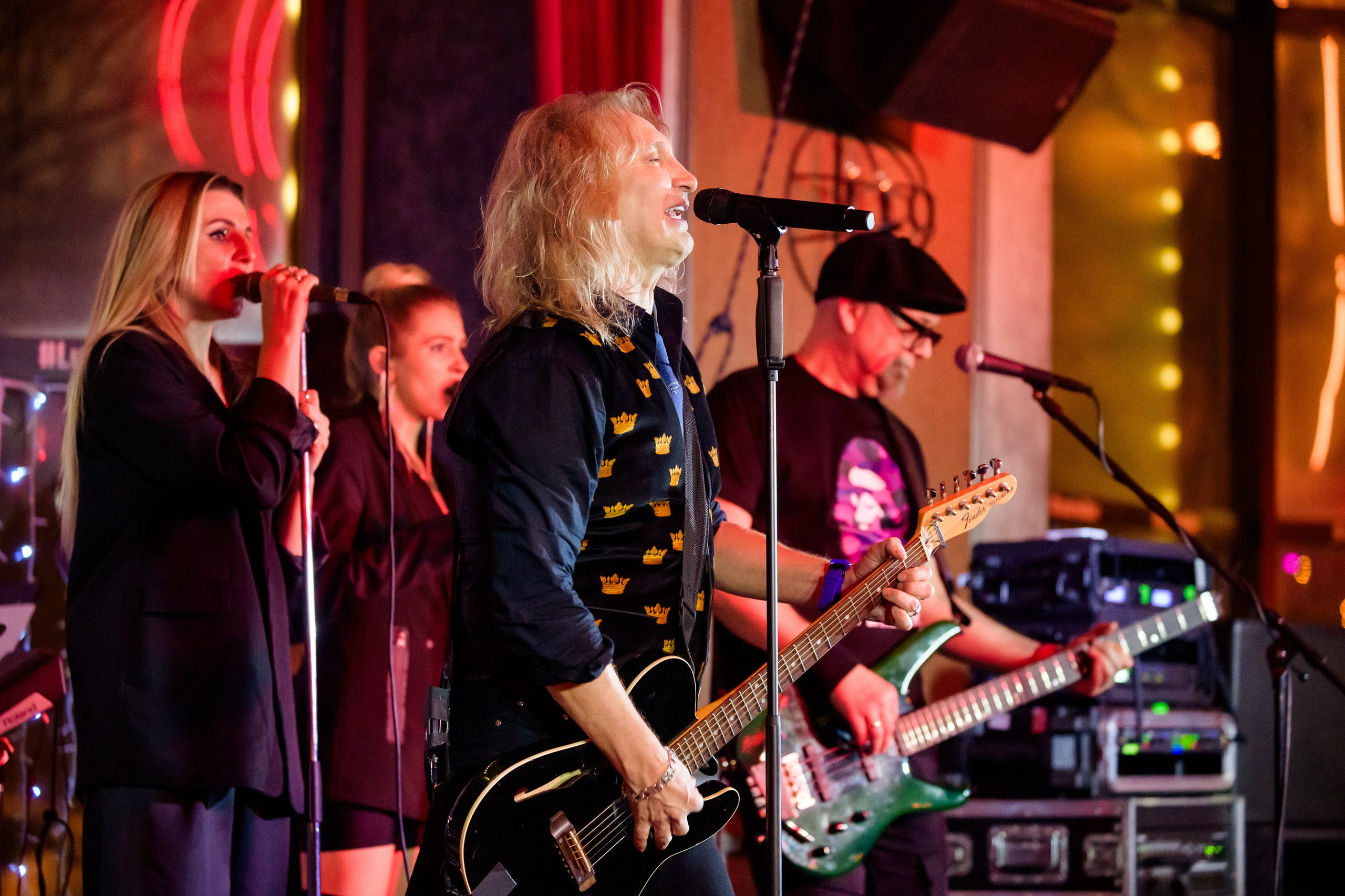 Люстра бар. Репортажный фотограф Сергей Дроздов