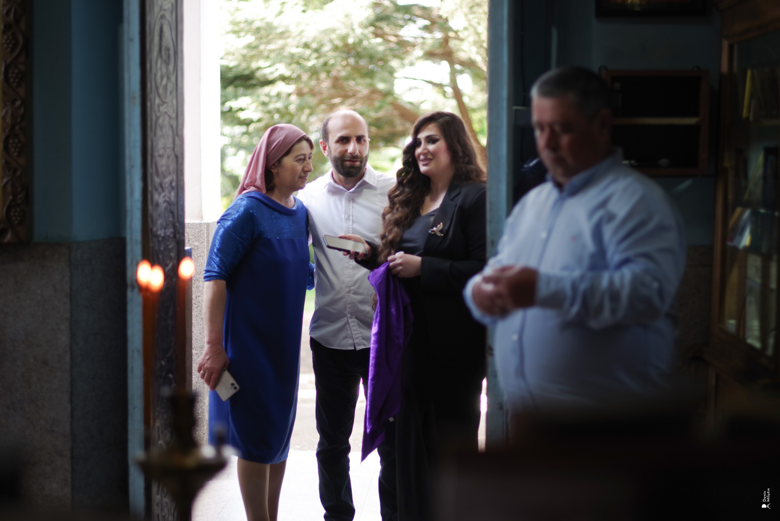 Крещение в церкви Менджи. Портретный фотограф Денис Милютин