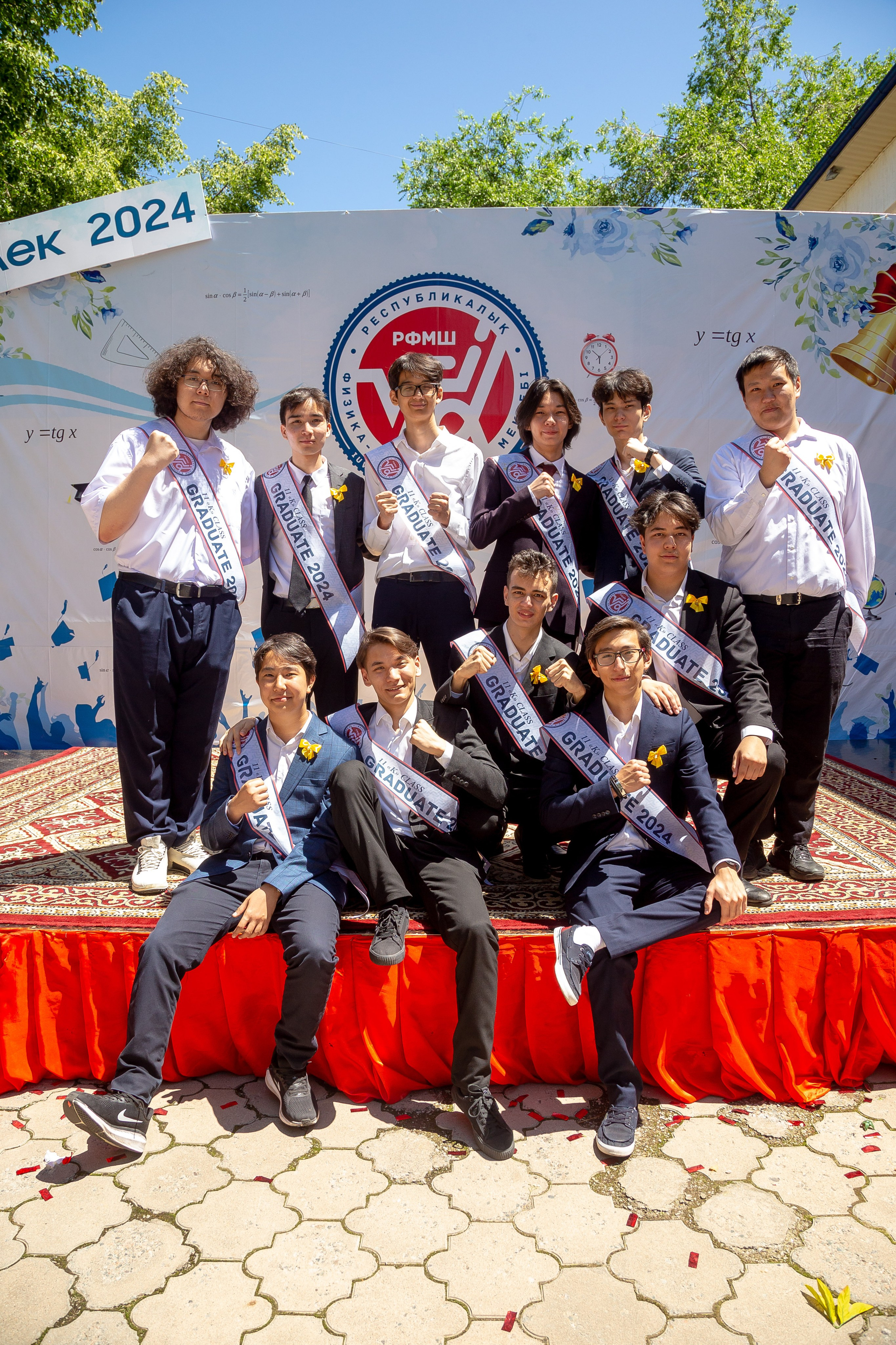 Вручениe | Линейка. Фото и видеосъемка в Алматы