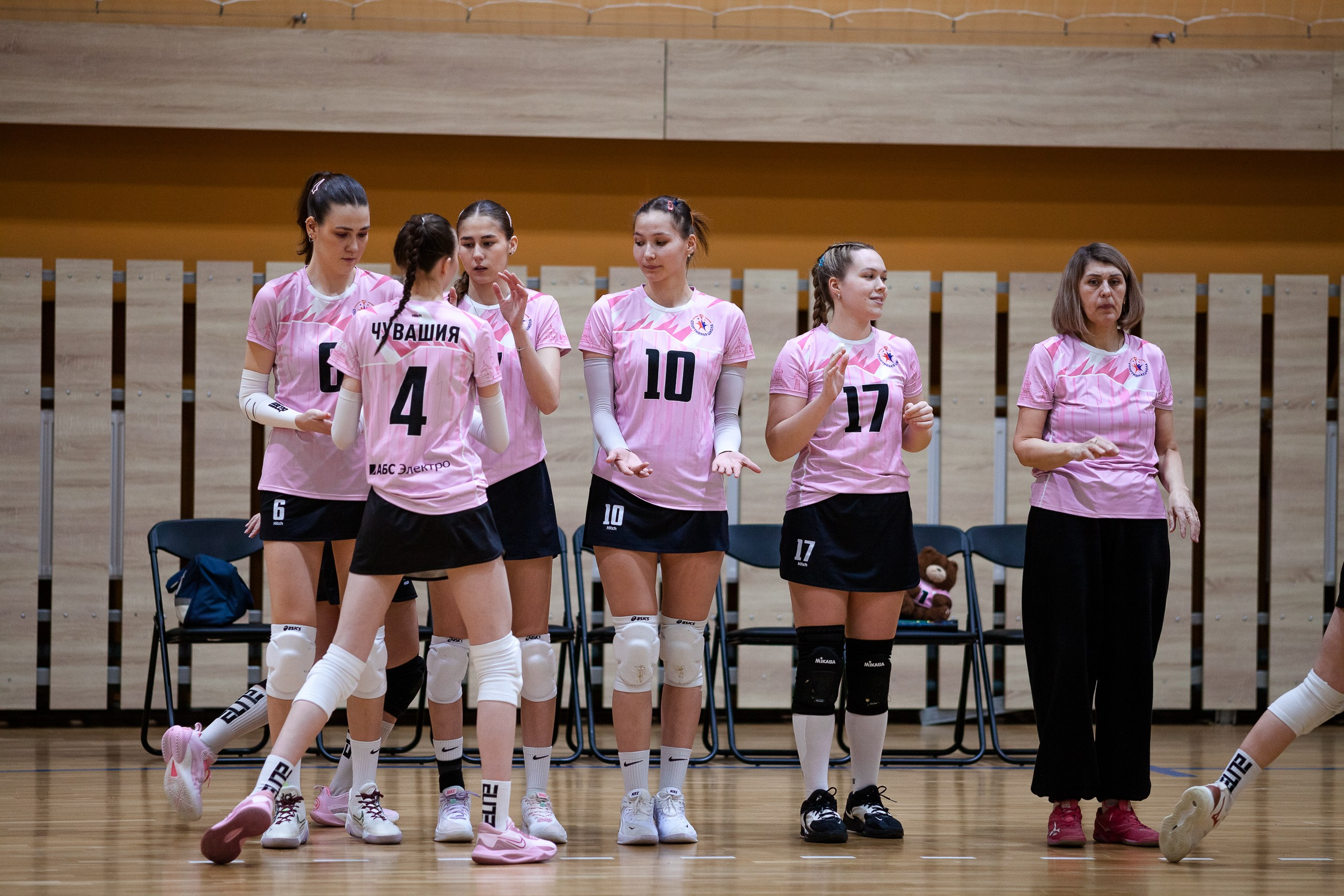 СШ11 — Искра / 1 игра. Фотография