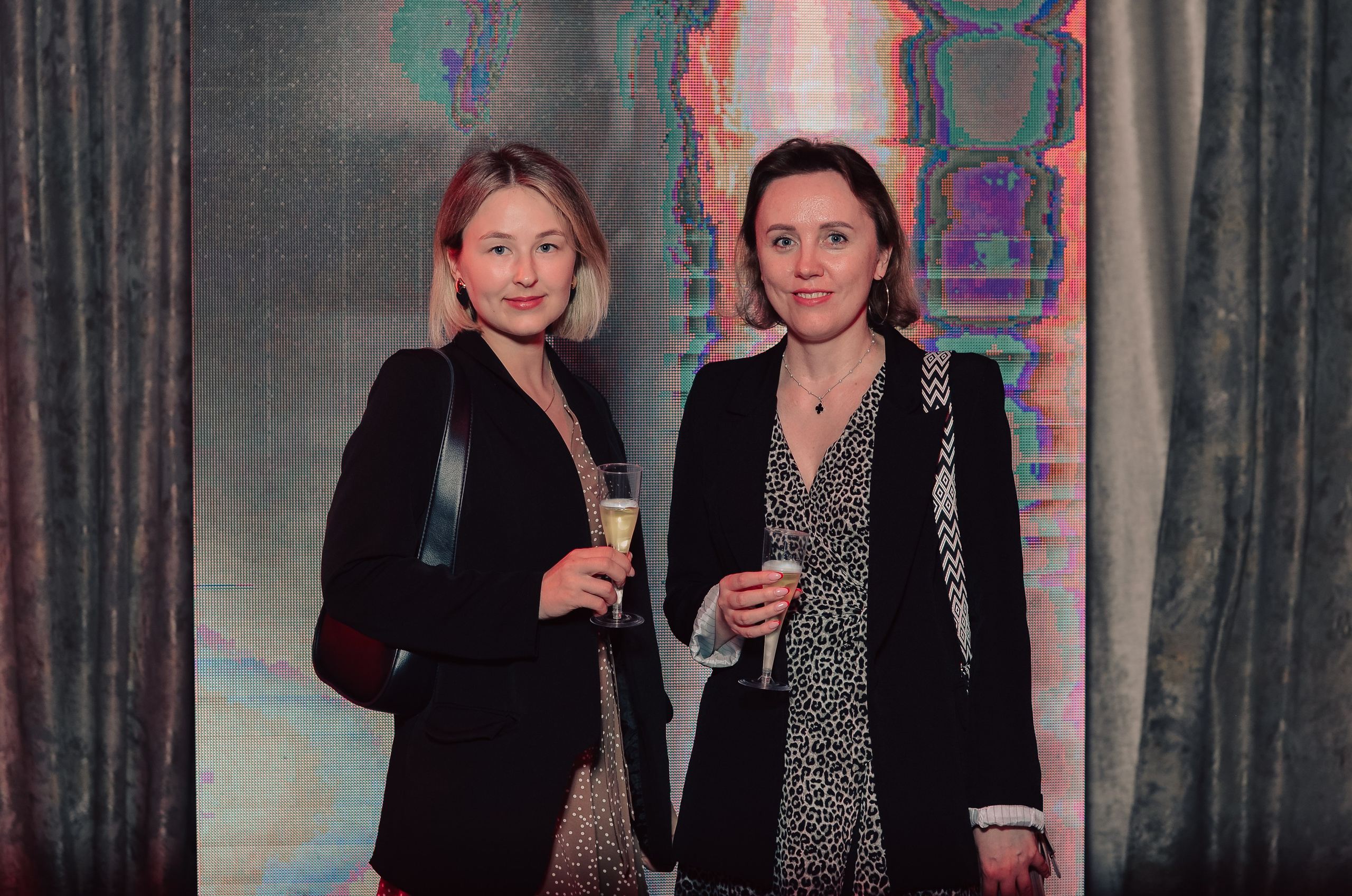 Фоторепортаж танцевального мероприятия. Денисова Аля — фотограф для парных съемок и индивидуальных историй в Барнауле