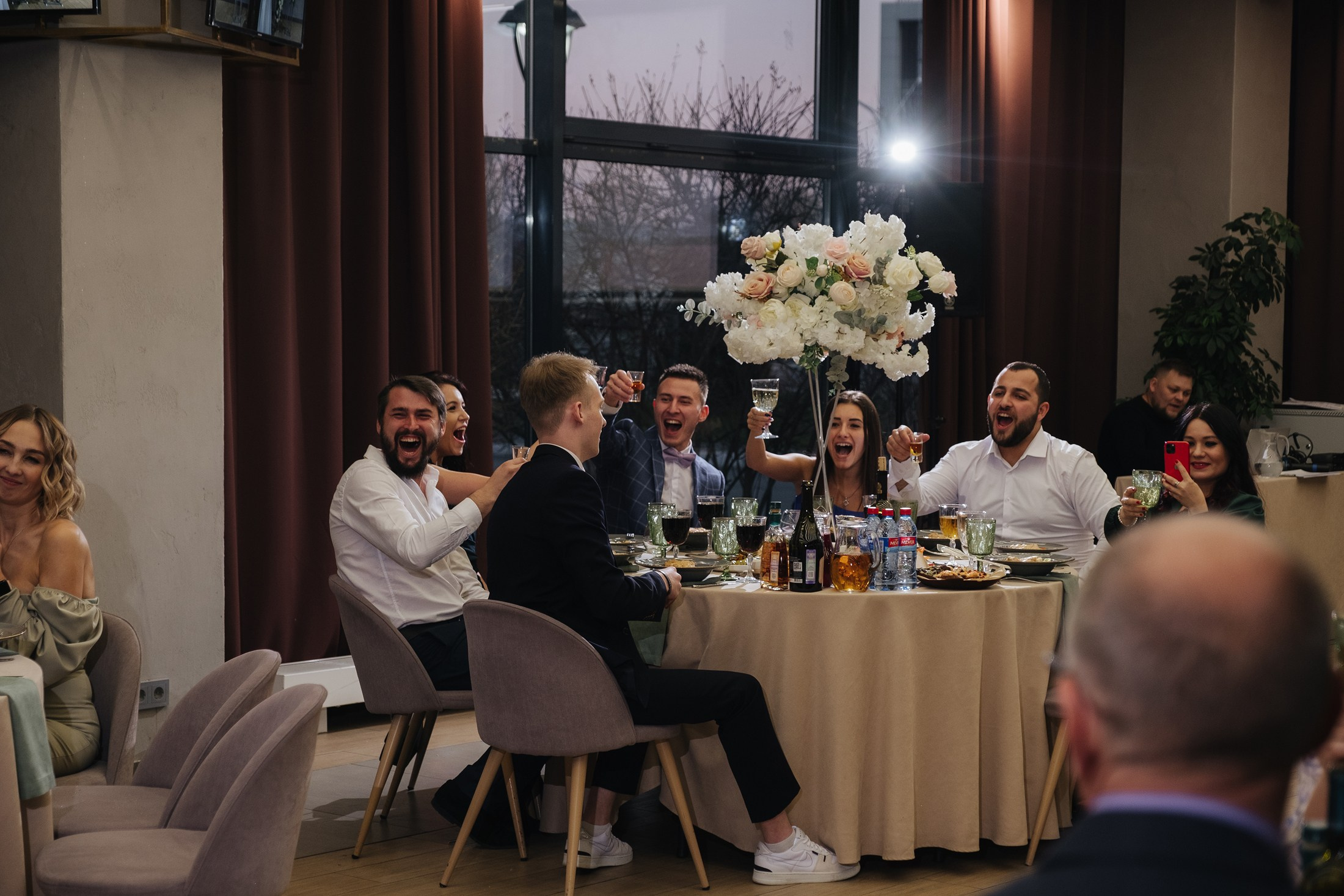 Свадебная фотосессия Москве — лучшие места, стиль, образы, красивые кадры, эмоции. Свадебный фотограф в Екатеринбурге — заказ профессиональной фотосесии, все виды фотосъемки