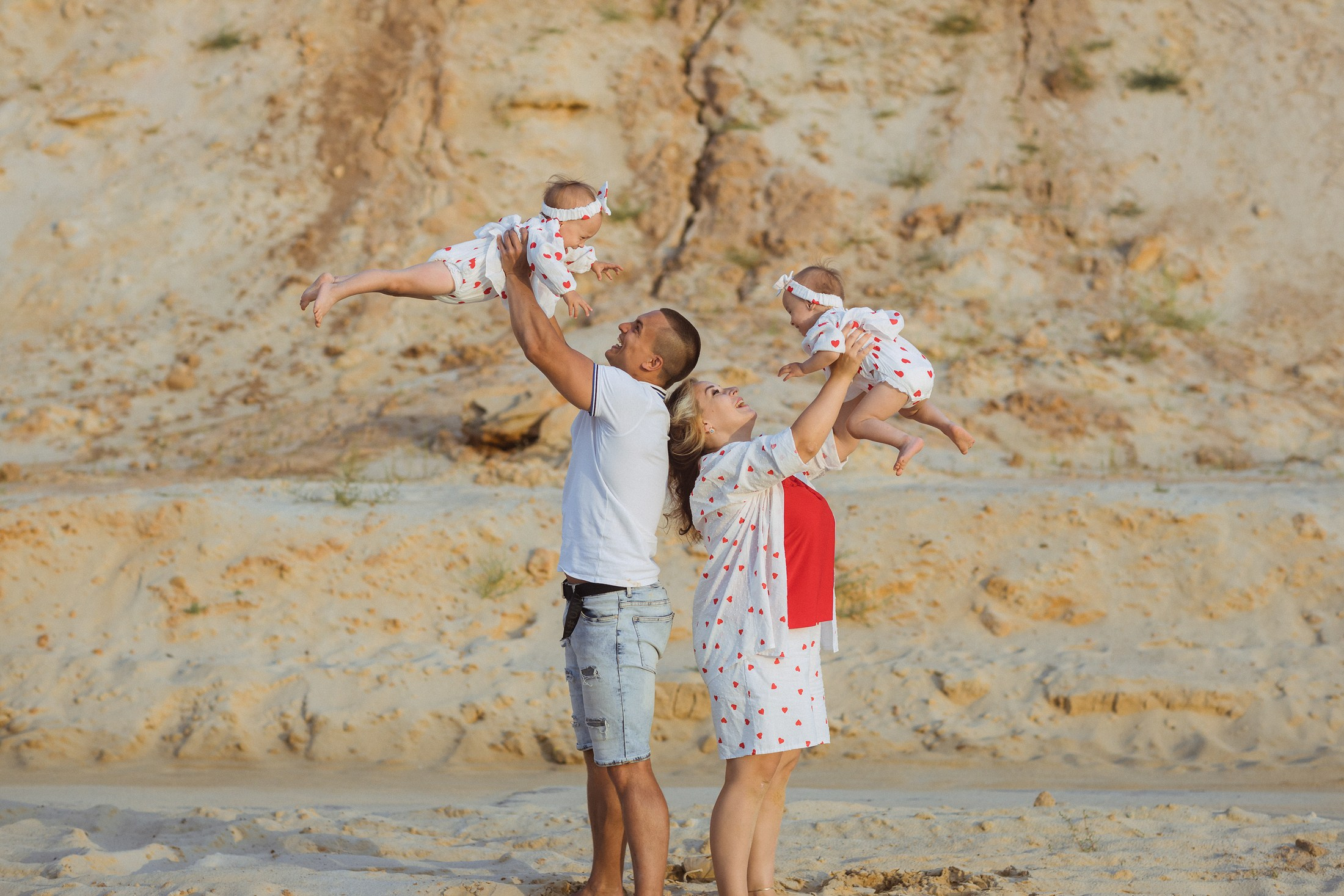 Прогулочная съемка Тани на карьере. Фотографы в городе Волгограде — Людмила Агеева и Алексей Околелов