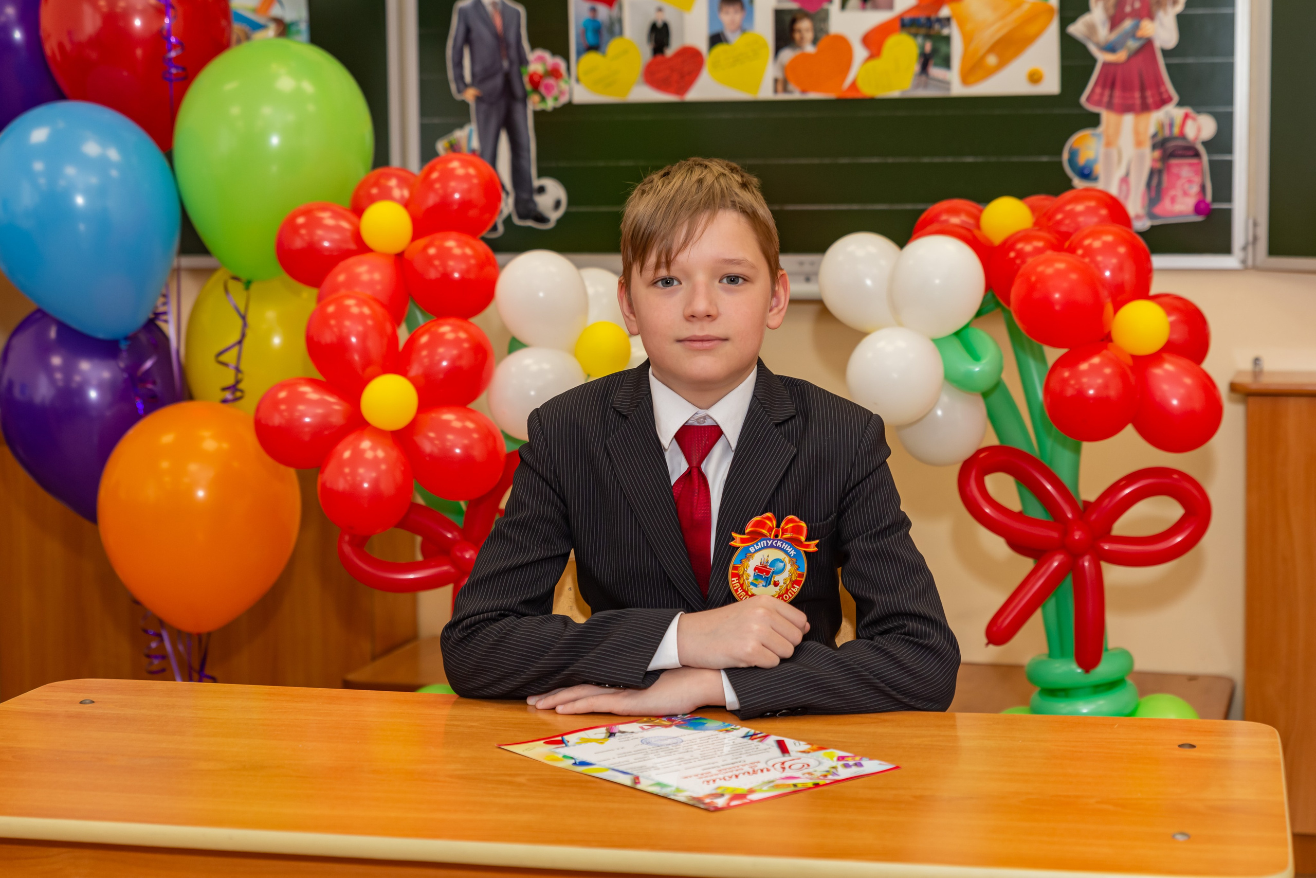 Фотосъемка выпуск 4 класс. Свадебный фотограф Марина Суворова и видеооператор Олег Петров